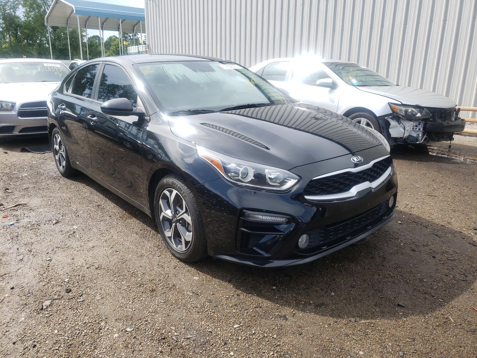 KIA FORTE FE 2019 with VIN 3KPF24AD4KE044204 - Photo from auction