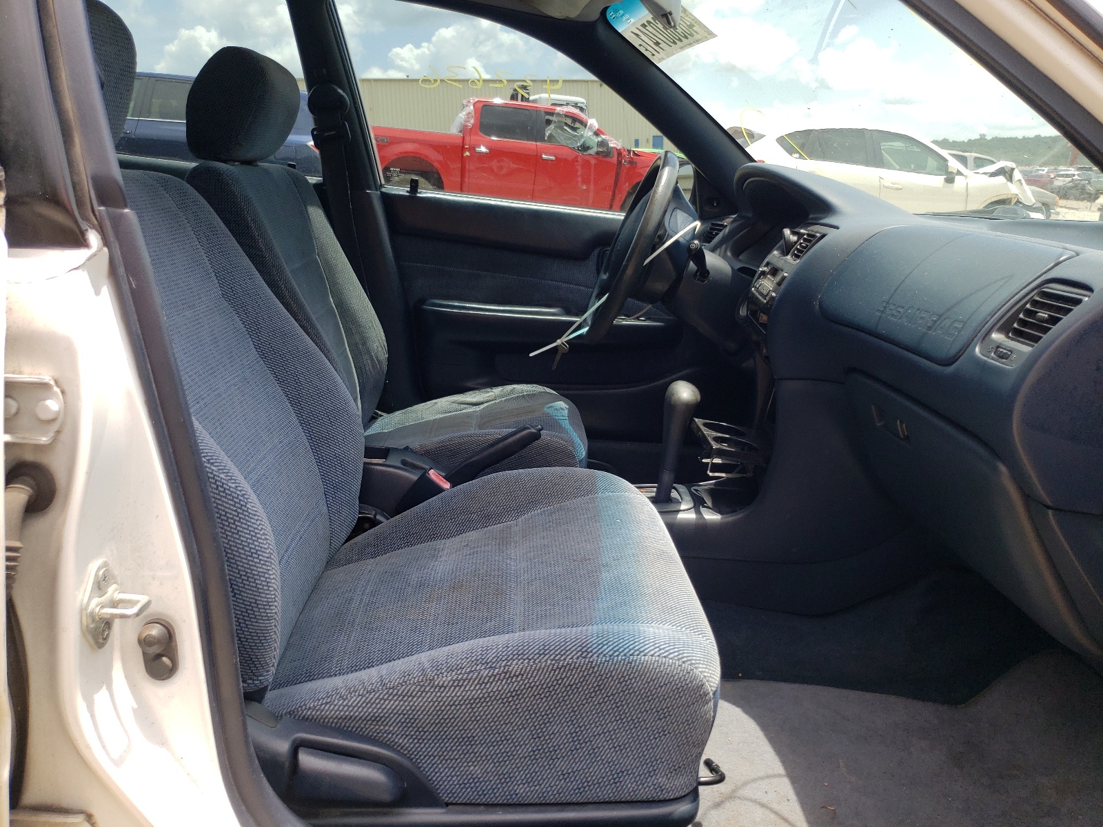 Zdjęcie 5 z aukcji – 1995 TOYOTA COROLLA LE z VIN 1NXAE09B4SZ320715