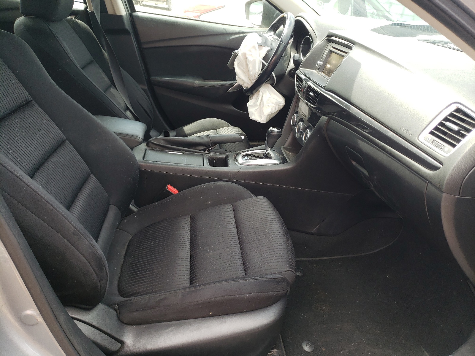 Photo 5 from auction – 2014 MAZDA 6 SPORT with VIN JM1GJ1U60E1114081