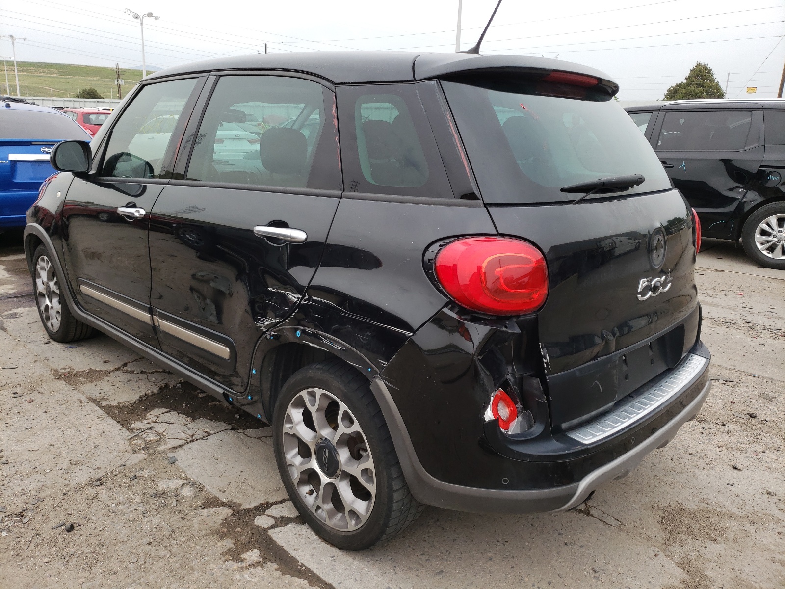Photo 3 from auction – 2014 FIAT 500L TREKK with VIN ZFBCFADH4EZ011851