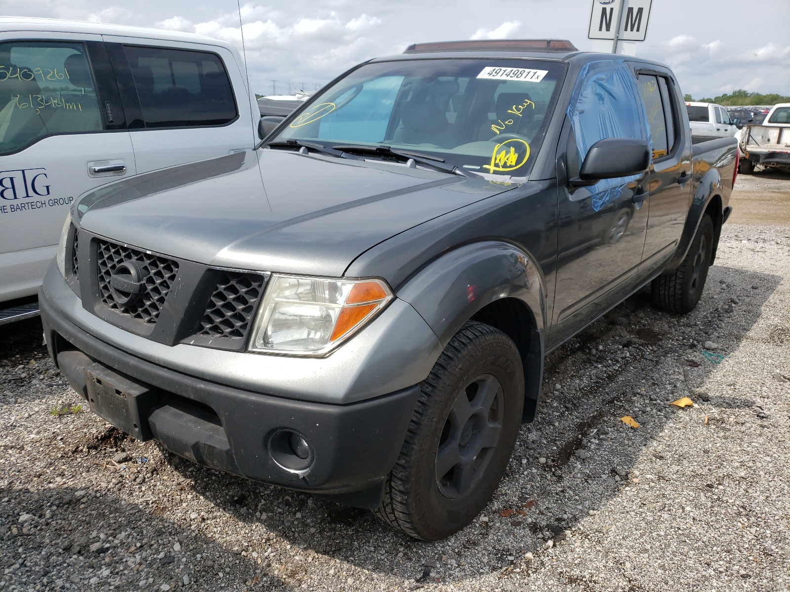 Photo 2 from auction – 2005 NISSAN FRONTIER C with VIN 1N6AD07W45C455553