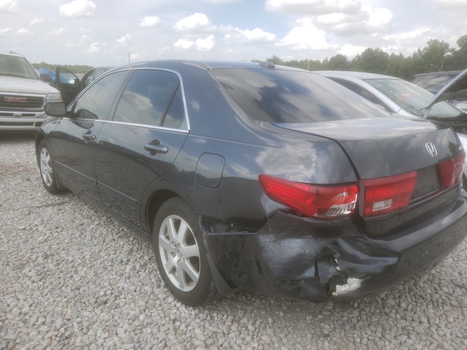 Photo 3 from auction – 2005 HONDA ACCORD EX with VIN 1HGCM66565A057040