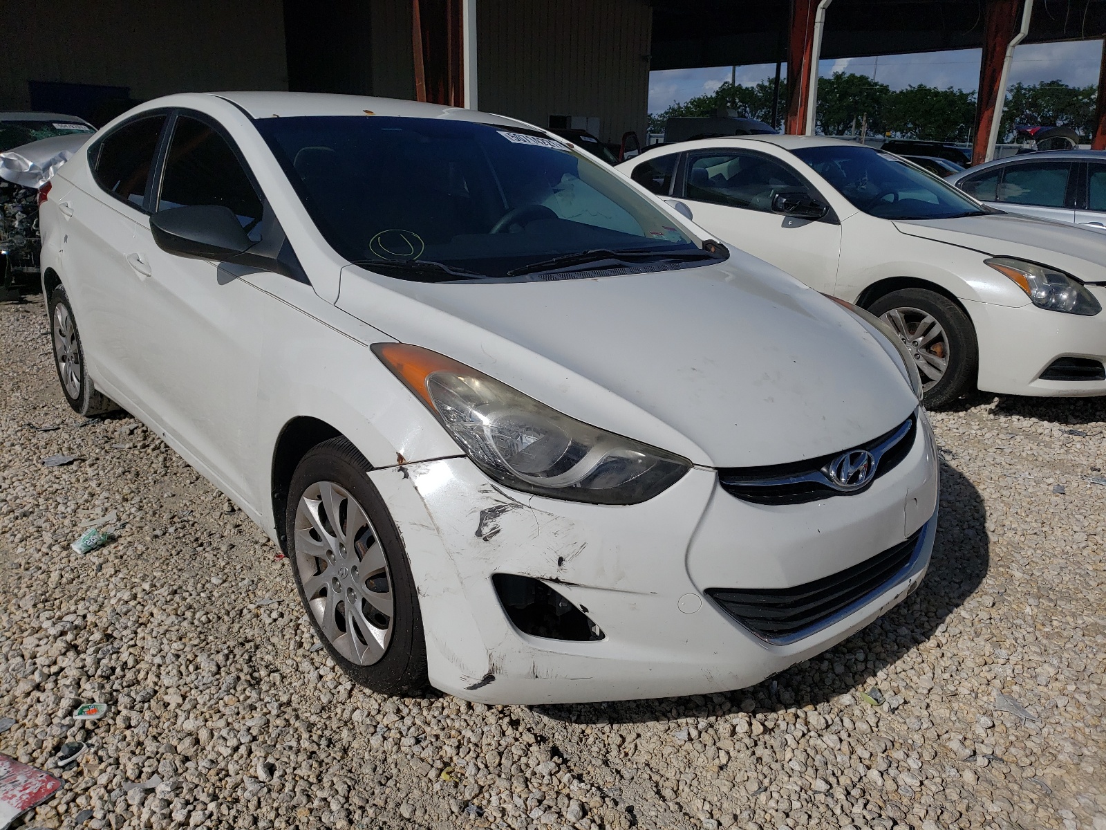 Photo 1 from auction – 2012 HYUNDAI ELANTRA GL with VIN 5NPDH4AE3CH091154