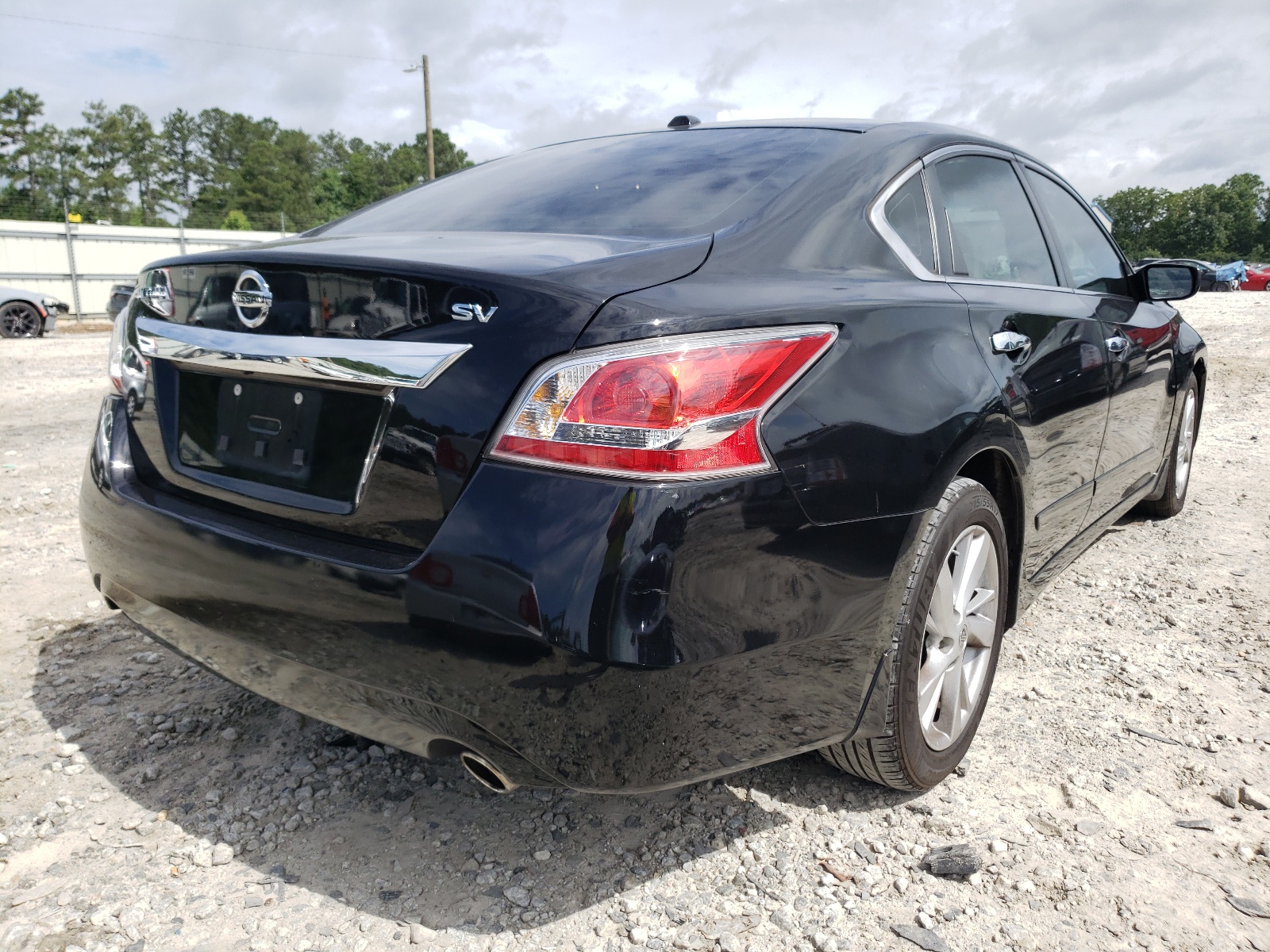 Photo 4 from auction – 2015 NISSAN ALTIMA 2.5 with VIN 1N4AL3AP4FC182677