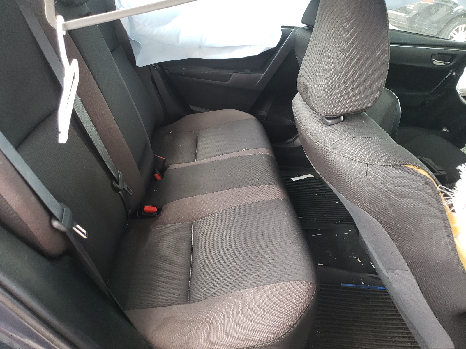 Photo 6 from auction – 2019 TOYOTA COROLLA L with VIN 5YFBURHE2KP945753