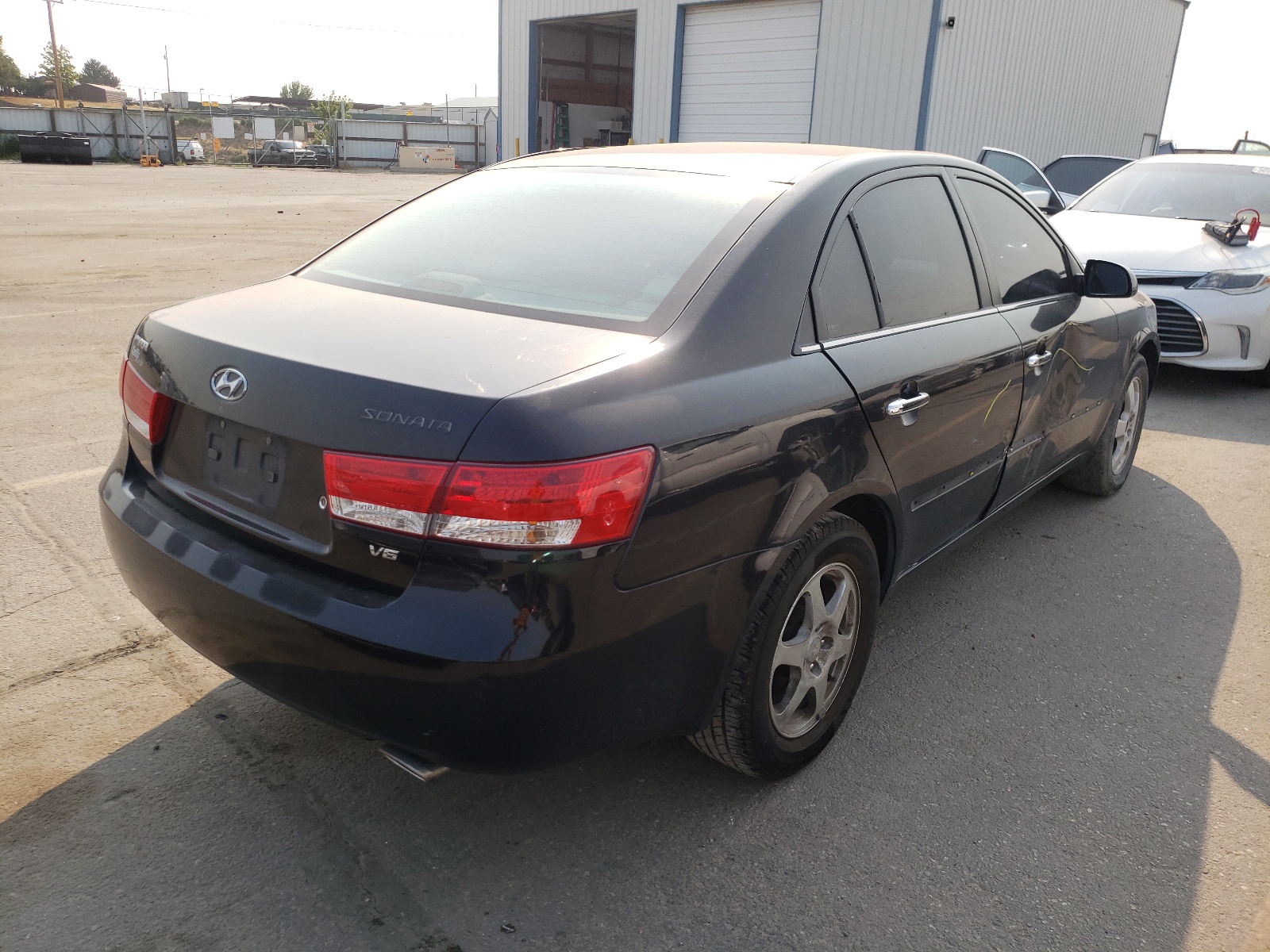 Photo 4 from auction – 2006 HYUNDAI SONATA GLS with VIN 5NPEU46F56H042690