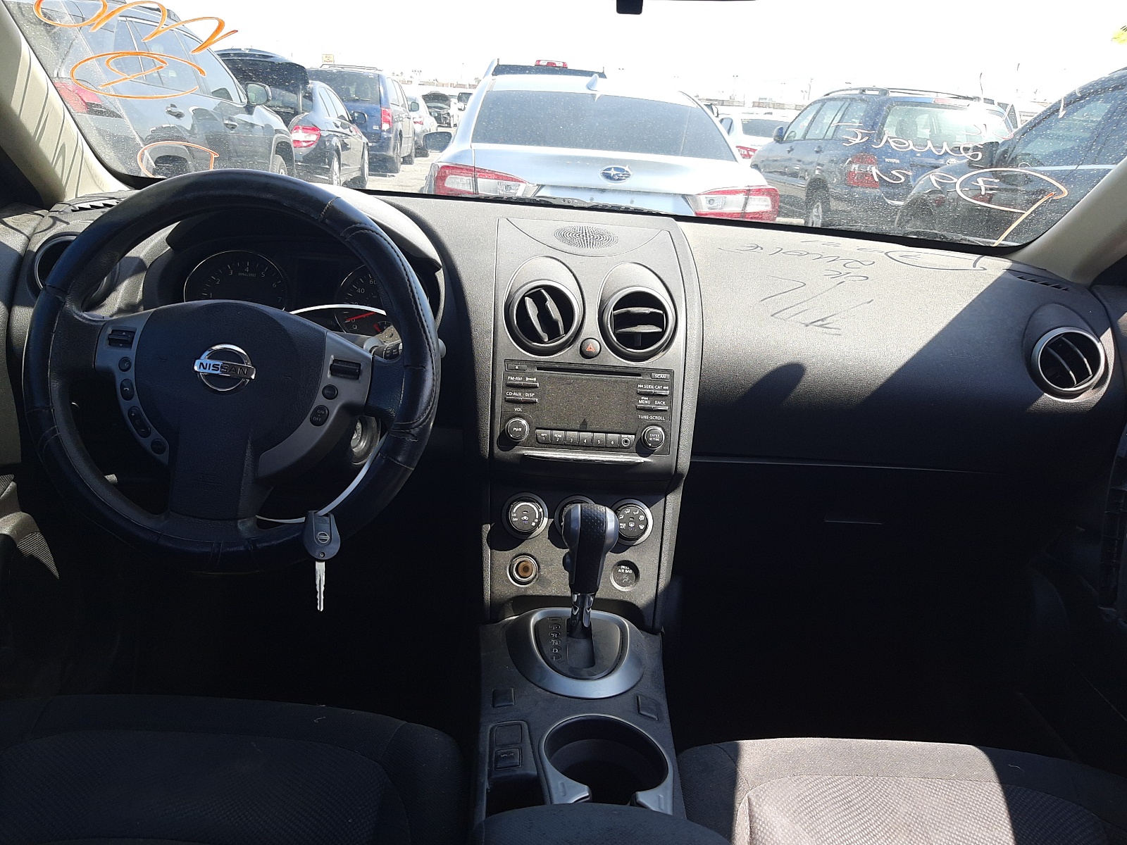 Photo 9 from auction – 2014 NISSAN ROGUE SELE with VIN JN8AS5MT0EW615172