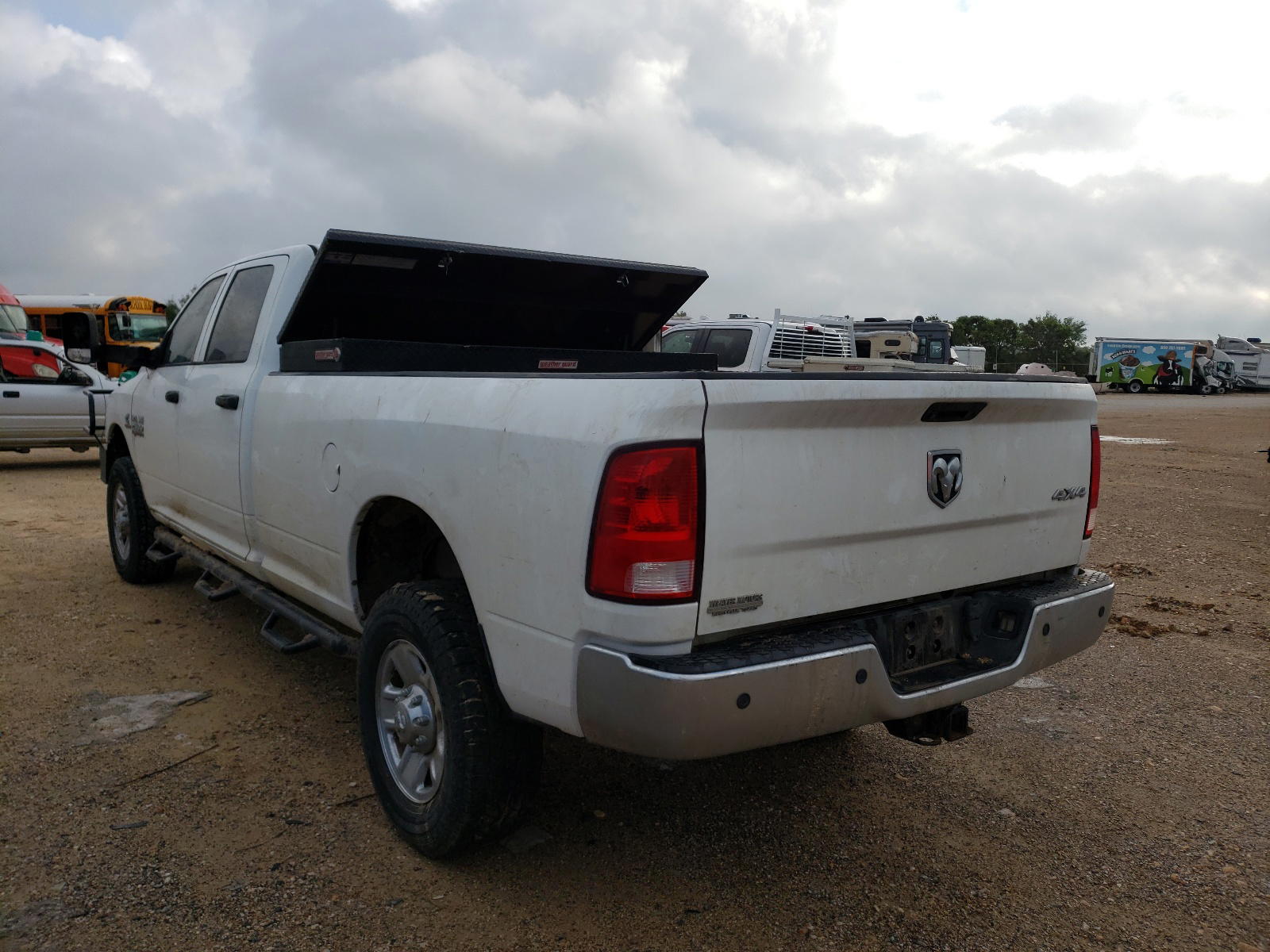 Photo 3 from auction – 2016 RAM 2500 ST with VIN 3C6UR5HL6GG129392