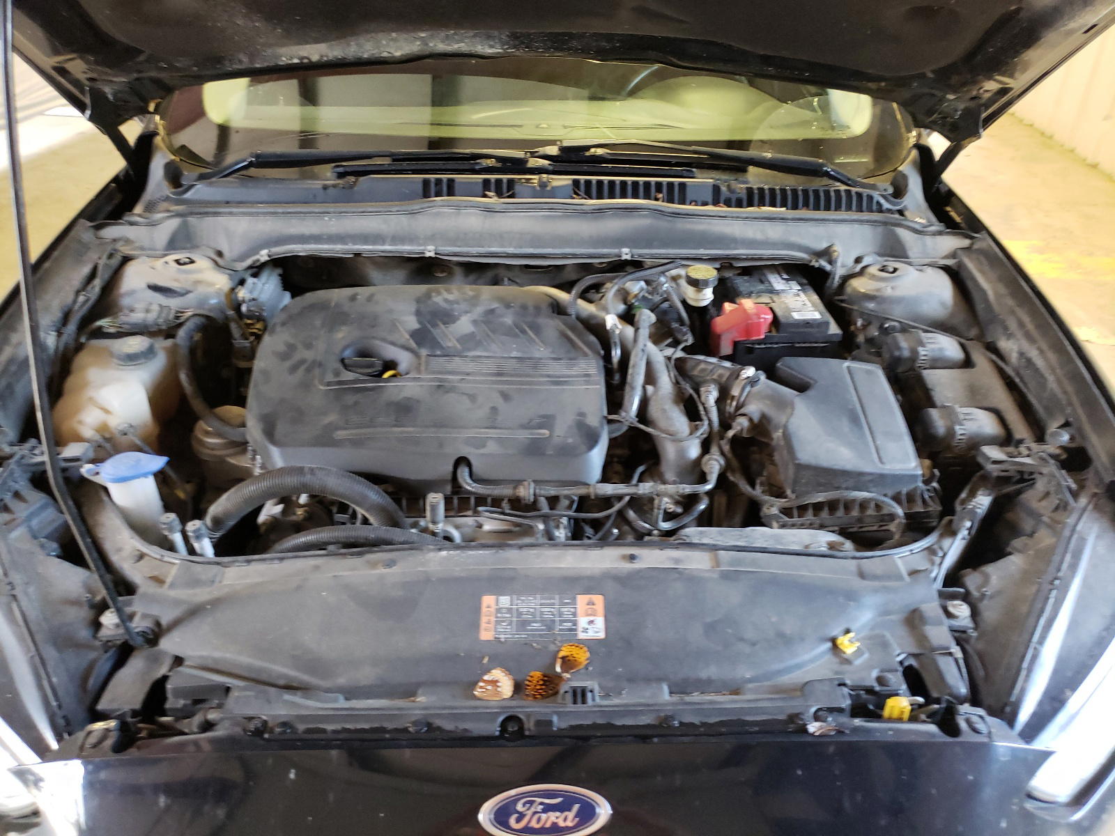 Photo 7 from auction – 2016 FORD FUSION SE with VIN 3FA6P0HD0GR245555