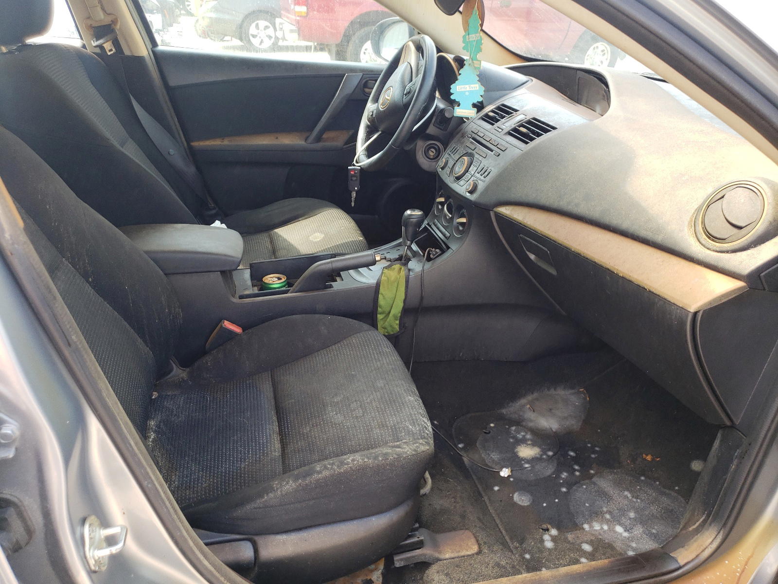 Photo 5 from auction – 2012 MAZDA 3 I with VIN JM1BL1V82C1566860