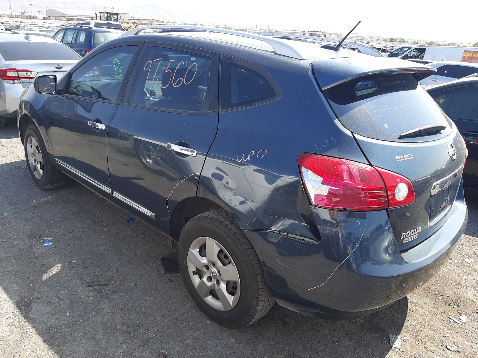 Photo 3 from auction – 2014 NISSAN ROGUE SELE with VIN JN8AS5MT0EW615172