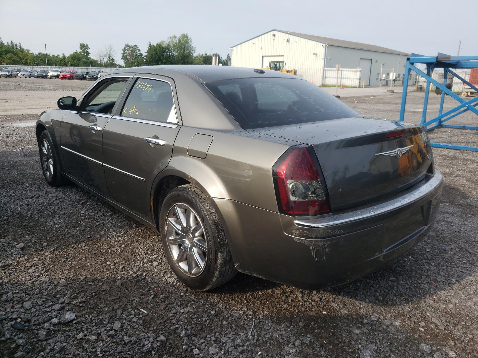 Photo 3 from auction – 2010 CHRYSLER 300 LIMITE with VIN 2C3CA3CV1AH126517