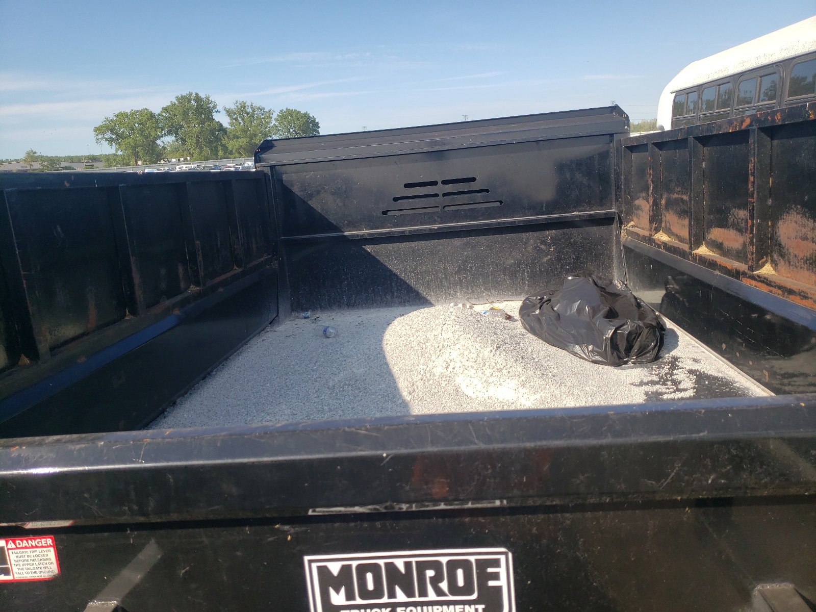 Photo 9 from auction – 2020 CHEVROLET SILVERADO with VIN 1HTKHPVH6LH393522