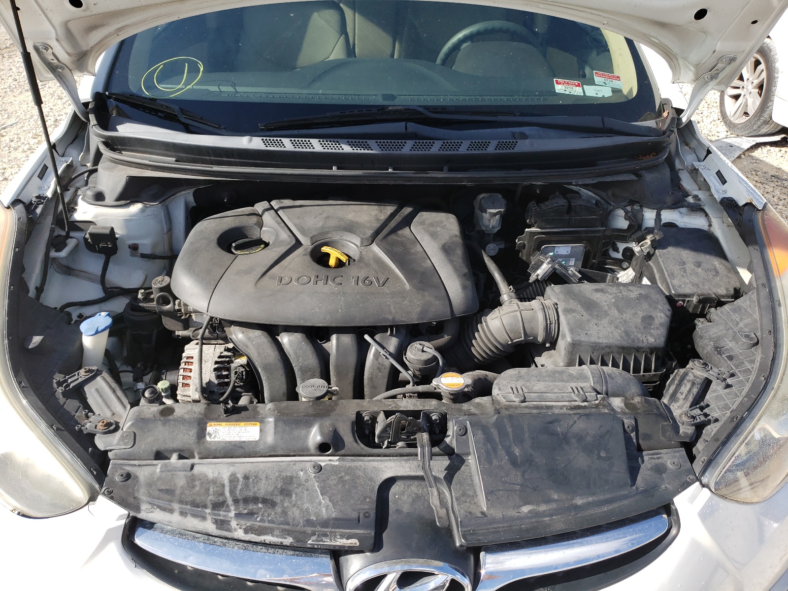 Photo 7 from auction – 2012 HYUNDAI ELANTRA GL with VIN 5NPDH4AE3CH091154