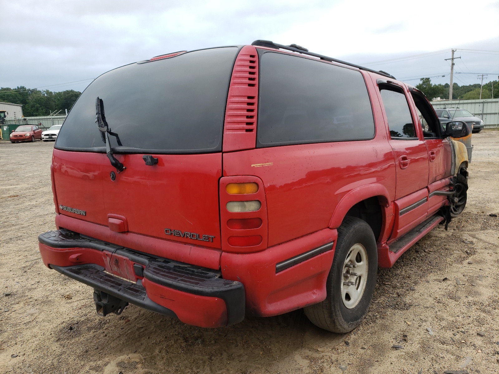 Photo 4 from auction – 2002 CHEVROLET SUBURBAN K with VIN 3GNFK16Z52G297675