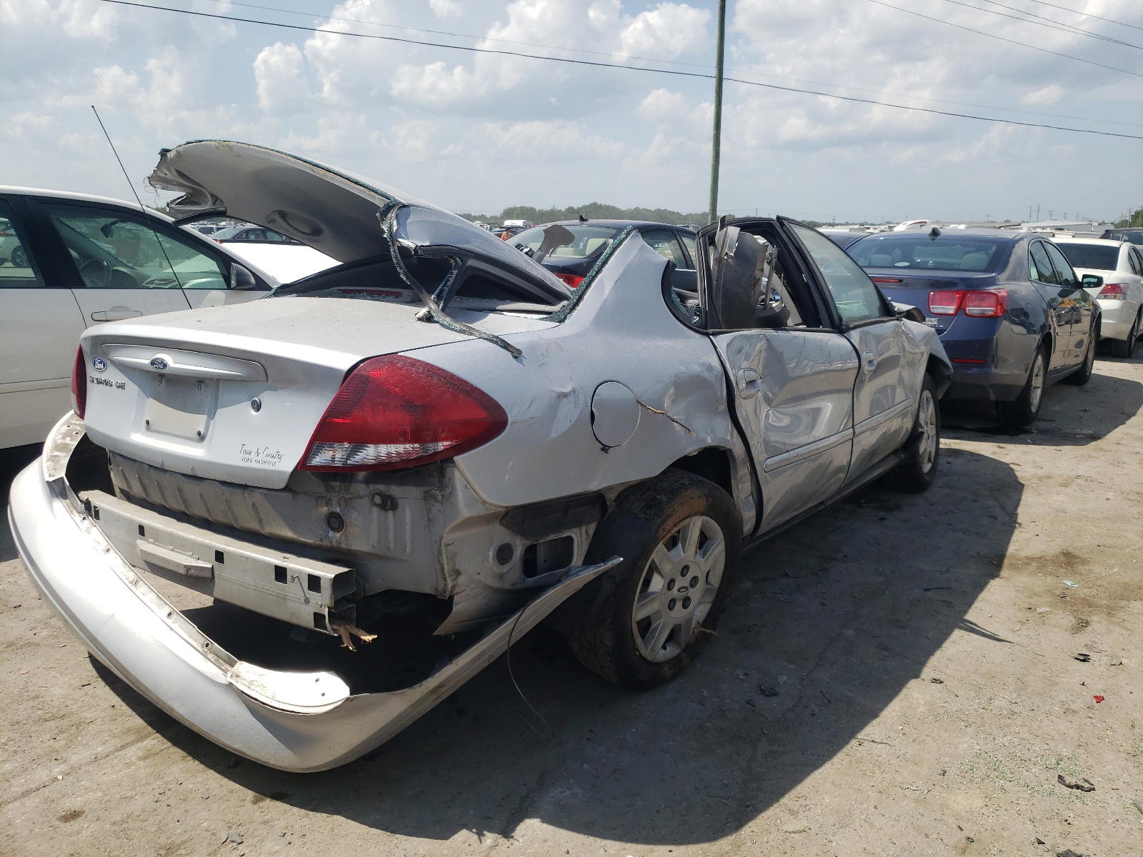 Photo 4 from auction – 2006 FORD TAURUS SE with VIN 1FAFP53U66A193703