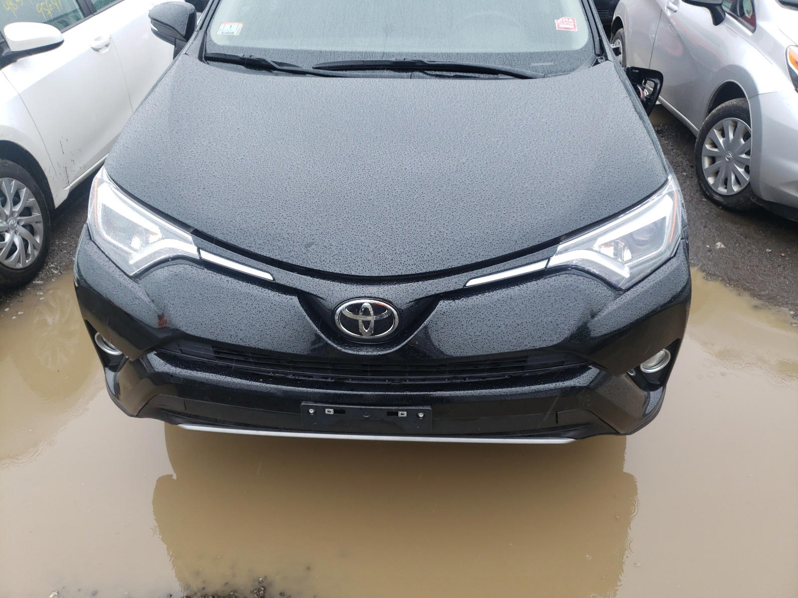Photo 7 from auction – 2018 TOYOTA RAV4 LIMIT with VIN 2T3DFREV8JW795336