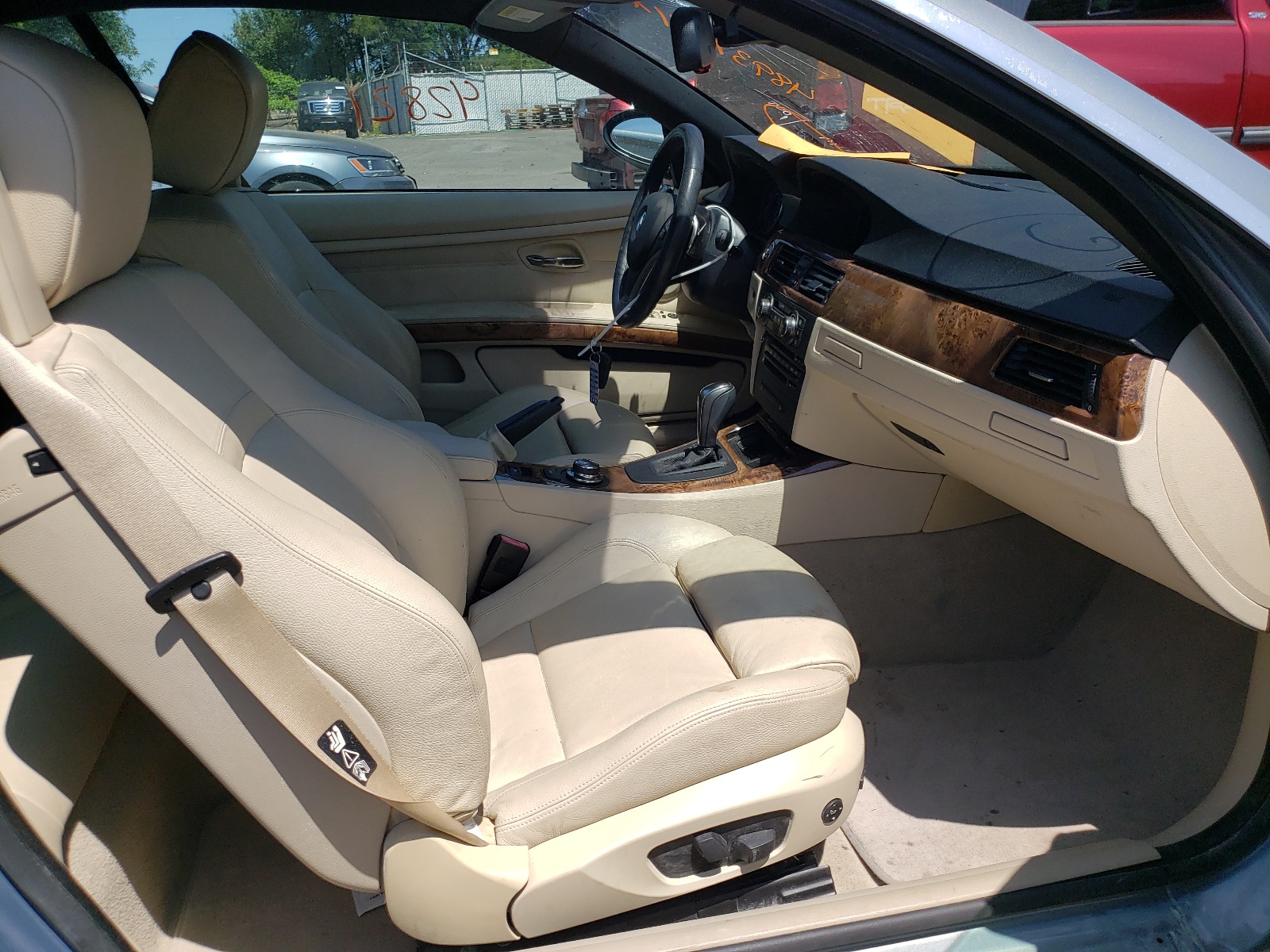 Photo 5 from auction – 2007 BMW 335 I with VIN WBAWL73567PX48428