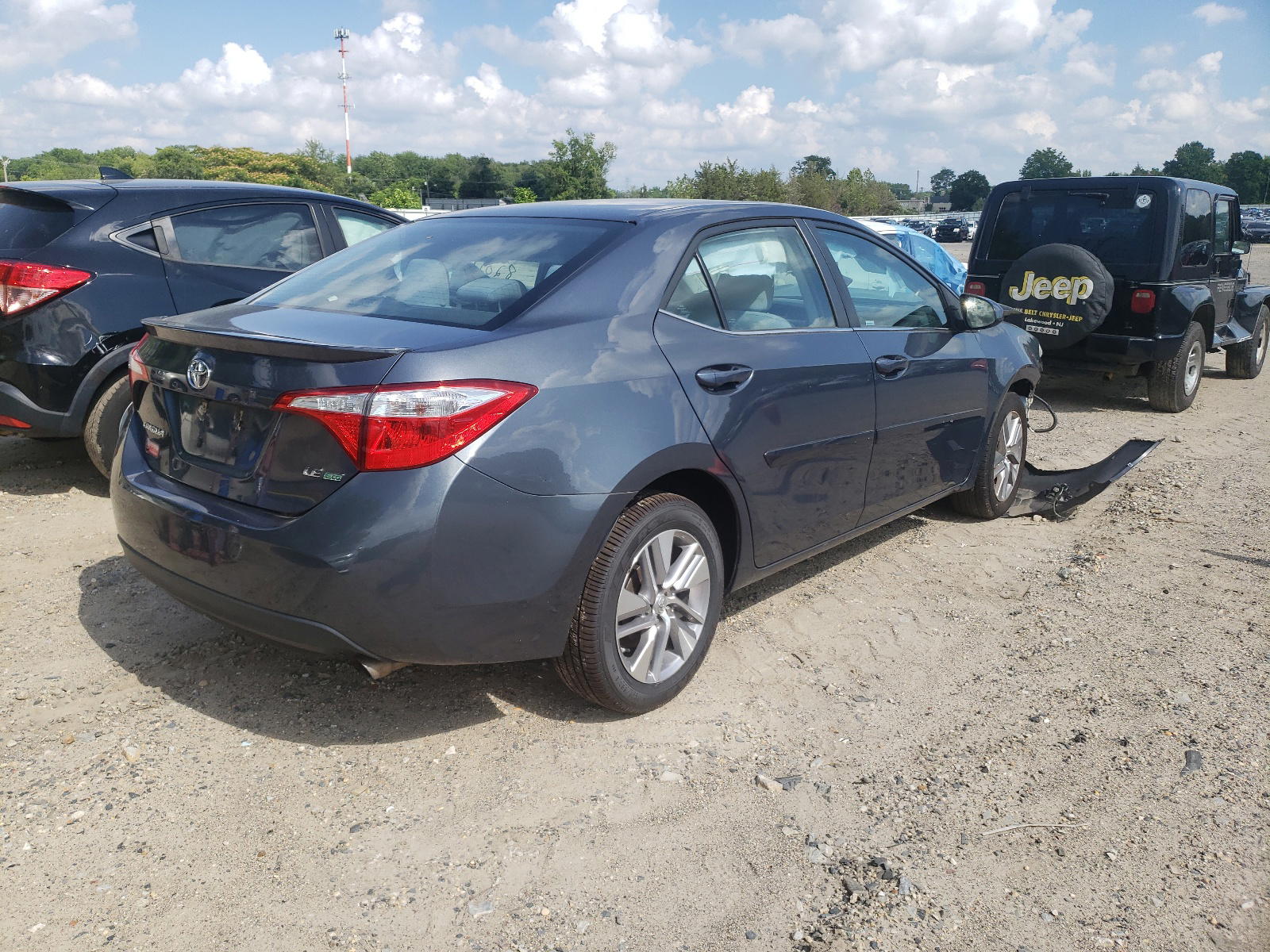 Photo 4 from auction – 2014 TOYOTA COROLLA EC with VIN 2T1BPRHE7EC164786
