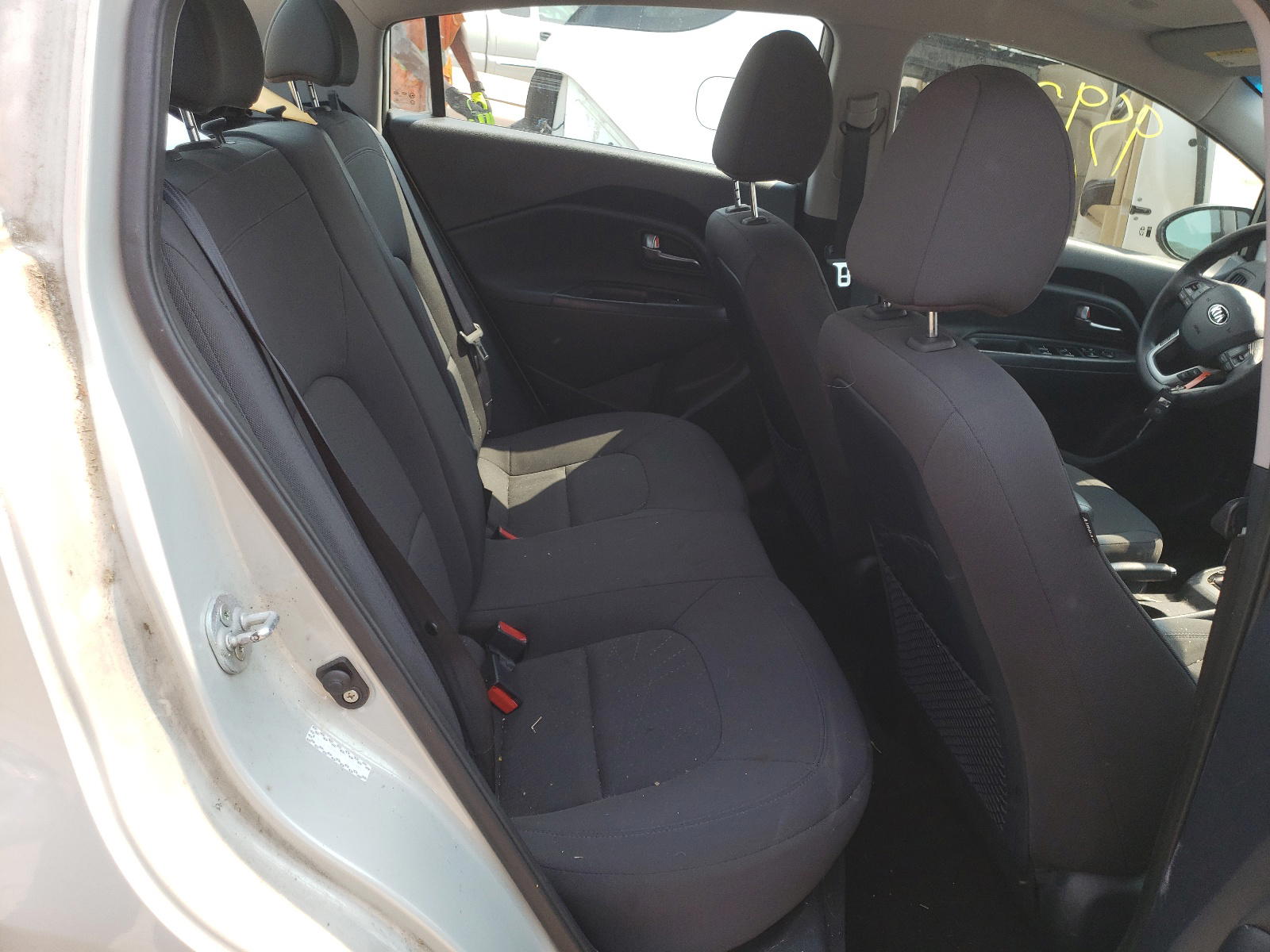 Photo 6 from auction – 2013 KIA RIO EX with VIN KNADN4A3XD6169865