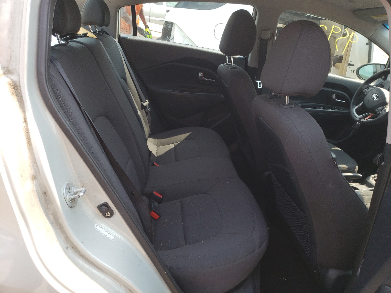 Фото 6 с аукциона – 2013 KIA RIO EX с VIN KNADN4A3XD6169865