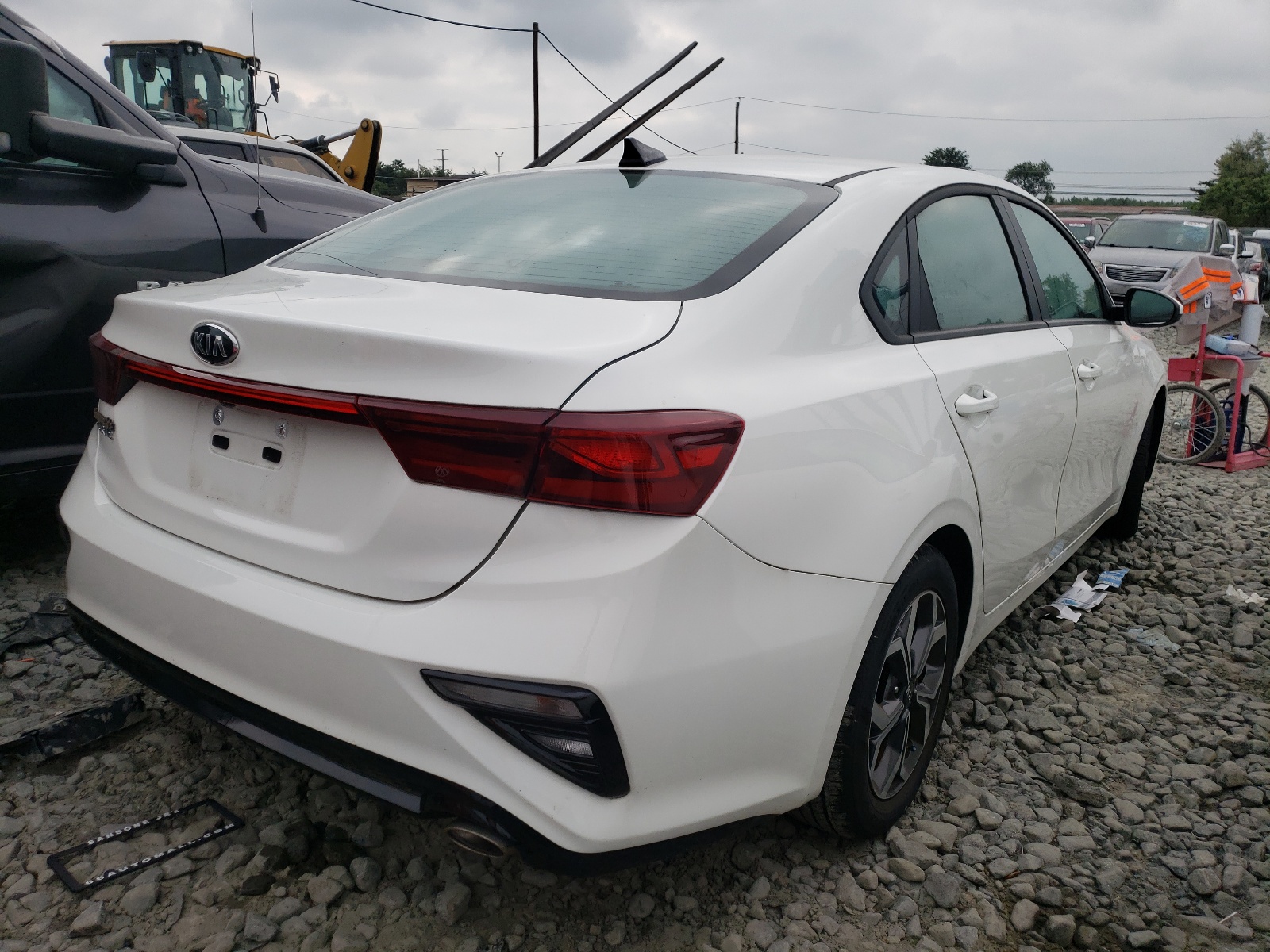 Photo 4 from auction – 2020 KIA FORTE FE with VIN 3KPF24AD9LE193421