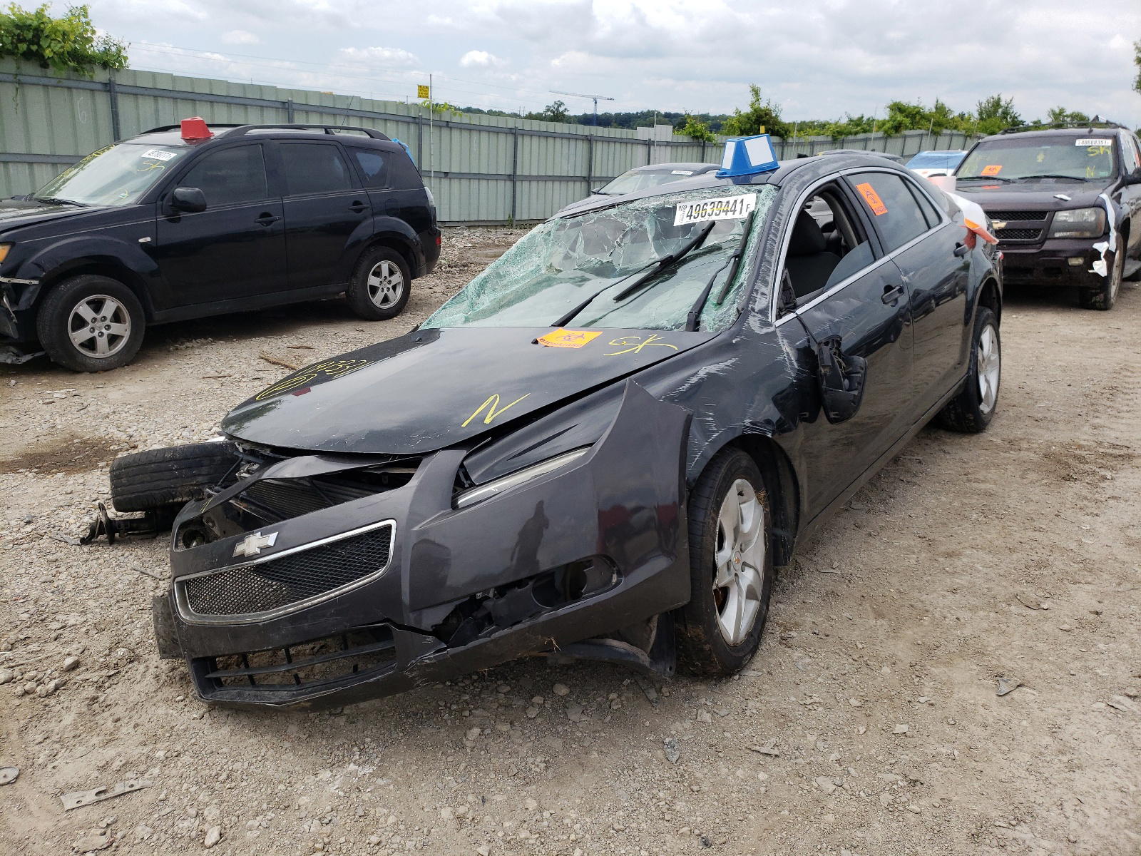 Photo 2 from auction – 2011 CHEVROLET MALIBU LS with VIN 1G1ZB5E16BF197331