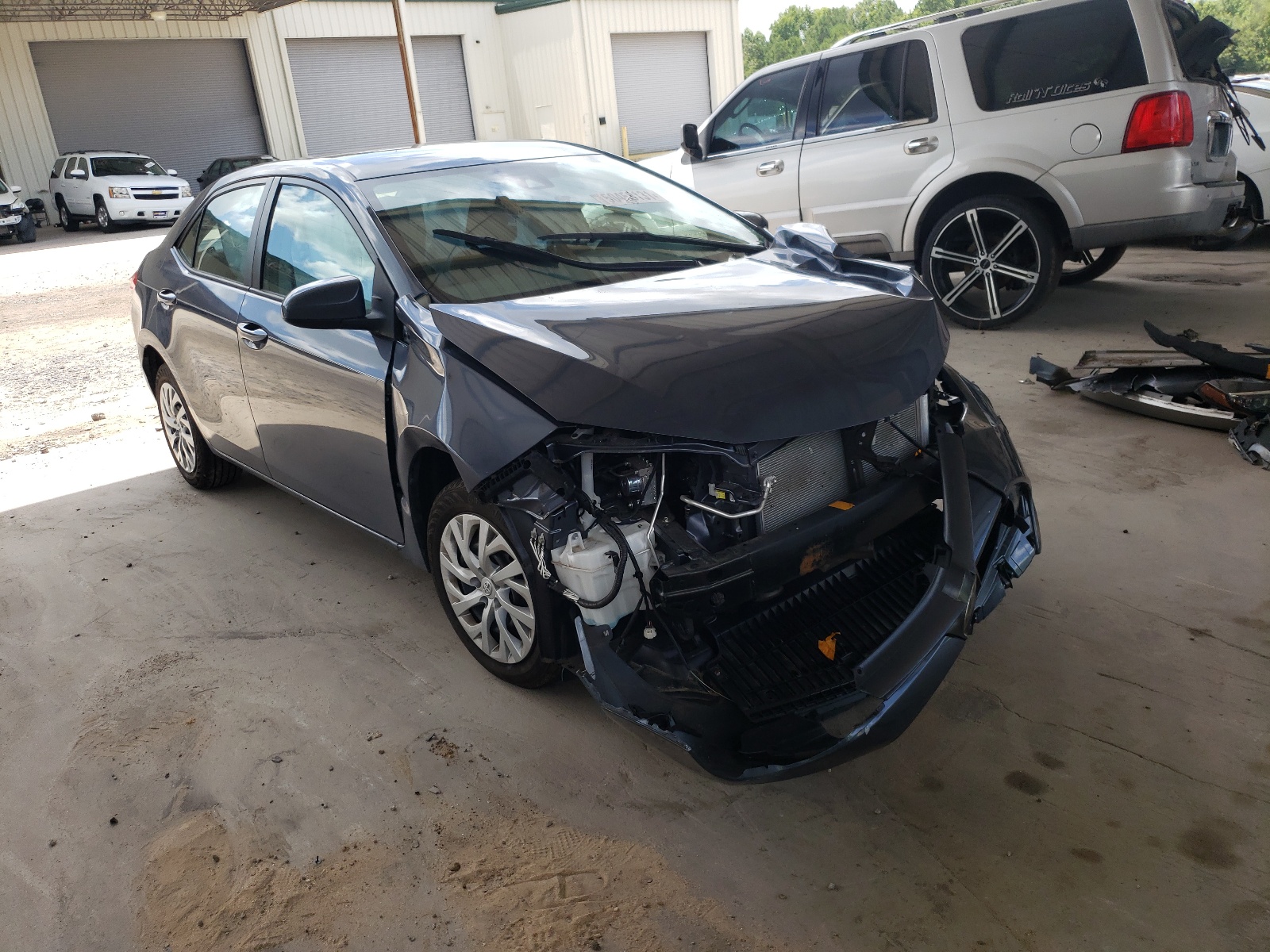 Photo 1 from auction – 2019 TOYOTA COROLLA L with VIN 5YFBURHE2KP945753