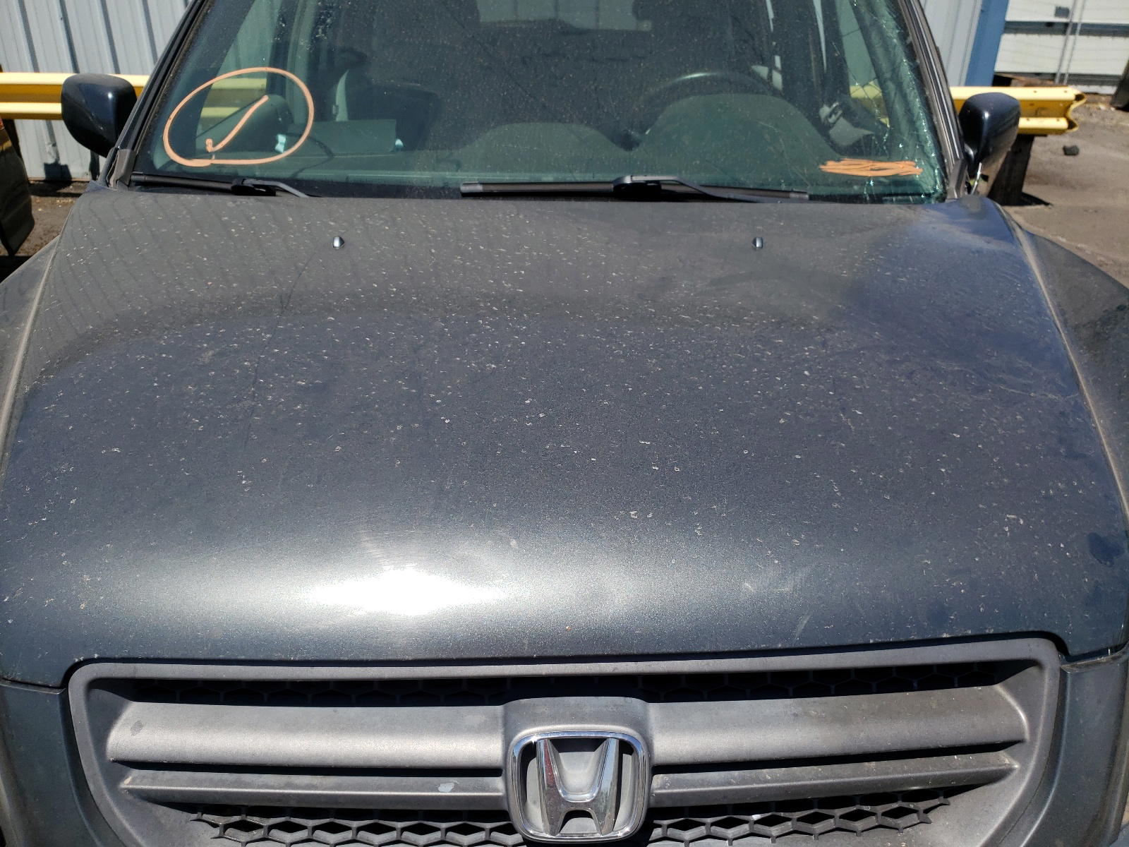 Photo 7 from auction – 2003 HONDA PILOT with VIN 2HKYF18483H603364