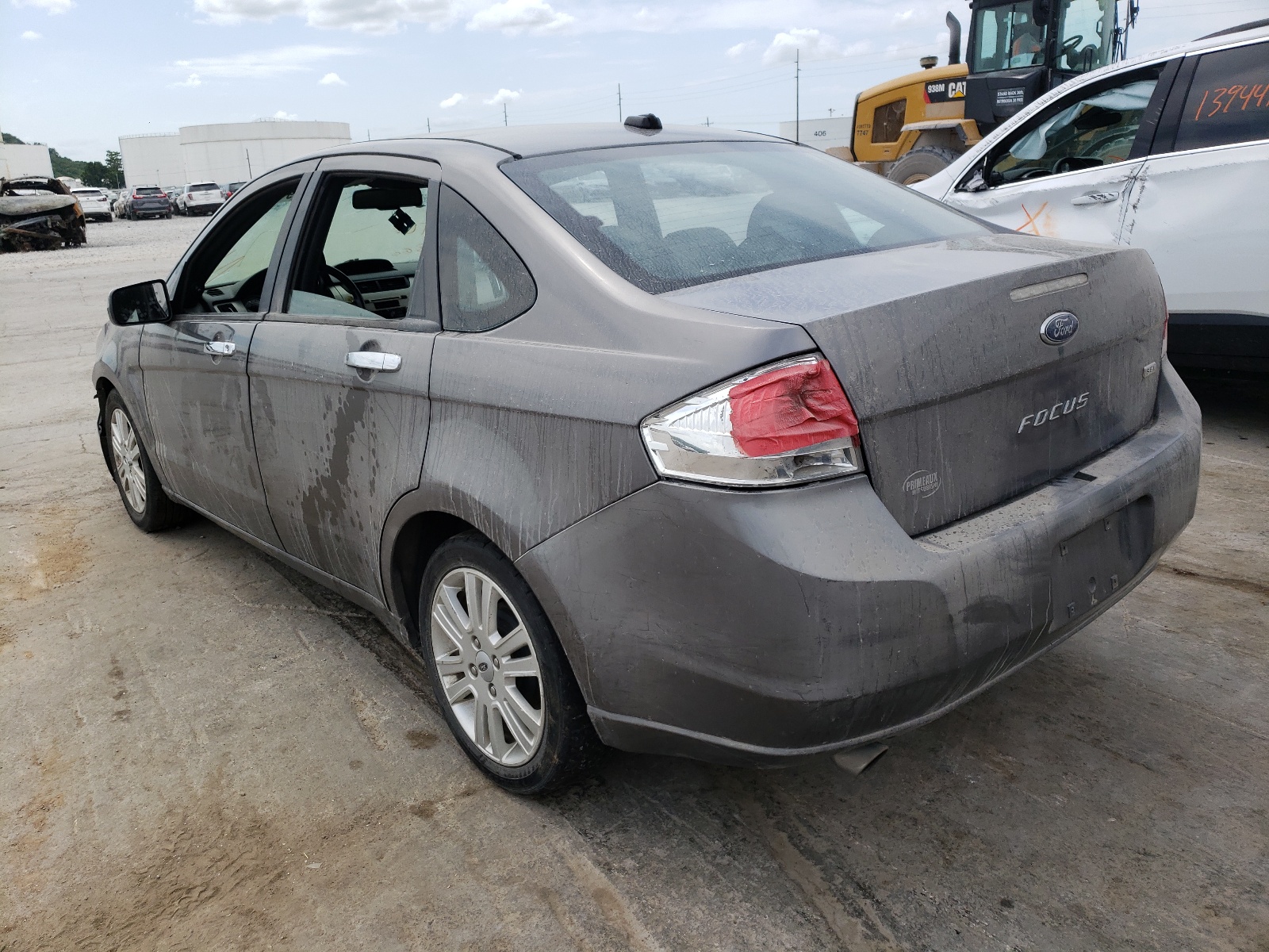 Photo 3 from auction – 2010 FORD FOCUS SEL with VIN 1FAHP3HN7AW184101