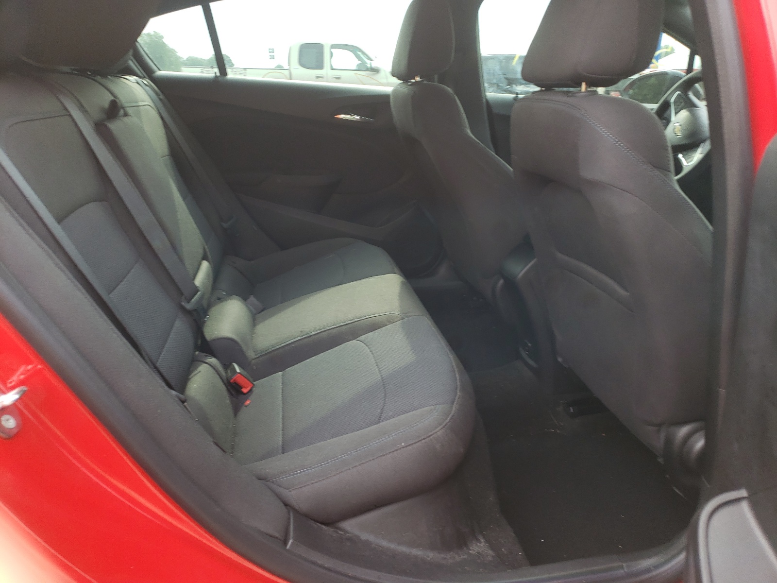 Photo 6 from auction – 2018 CHEVROLET CRUZE LT with VIN 3G1BE6SM4JS524073
