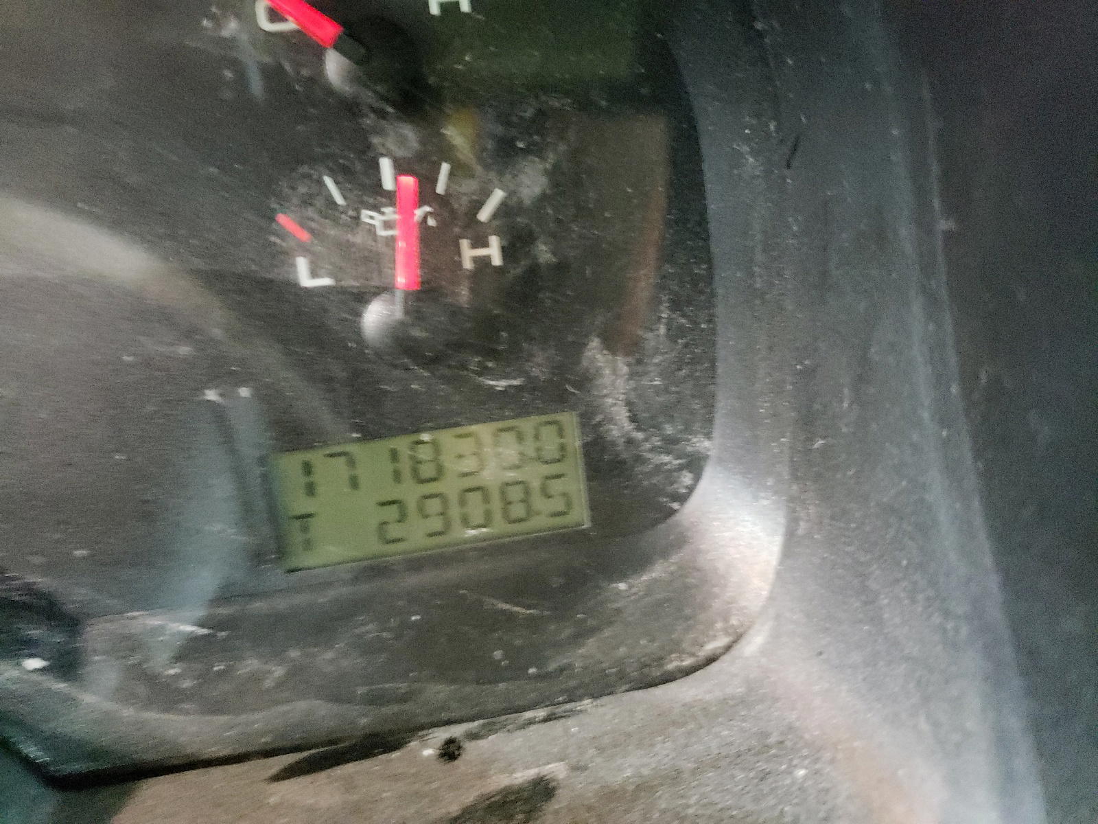 Photo 8 from auction – 2005 FORD F150 with VIN 1FTRF04W05KE67757
