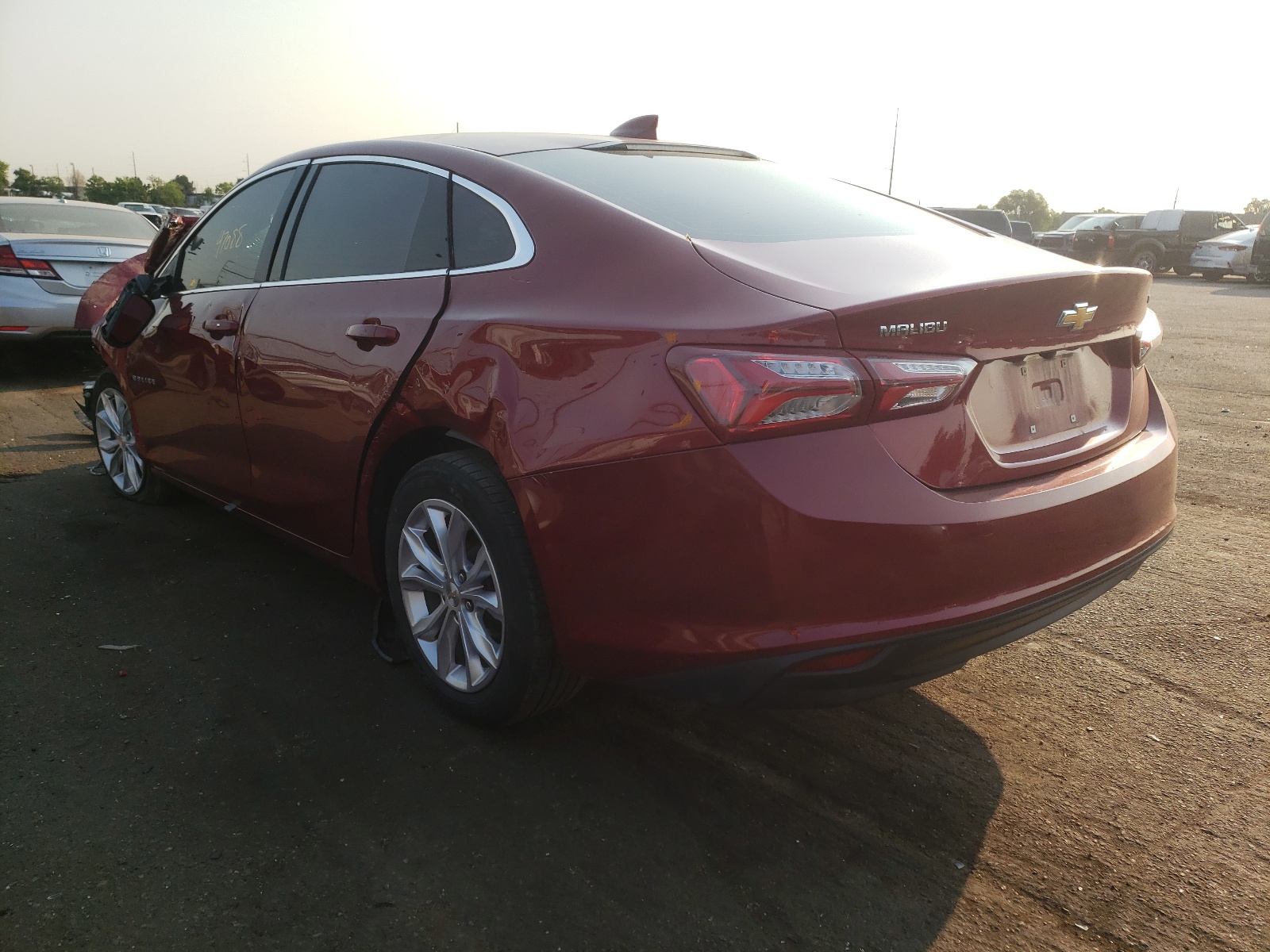 Photo 3 from auction – 2019 CHEVROLET MALIBU LT with VIN 1G1ZD5ST2KF213332