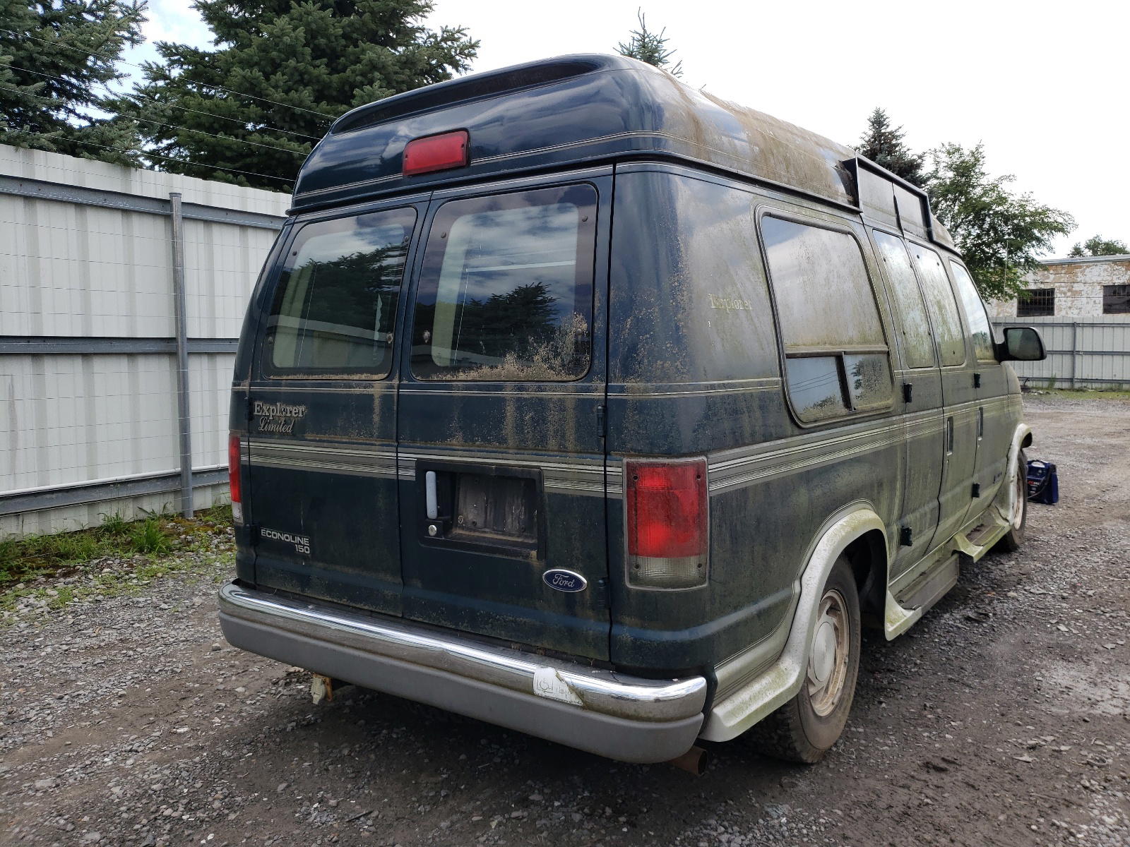 Photo 4 from auction – 1998 FORD ECONOLINE with VIN 1FDRE14L0WHB64678