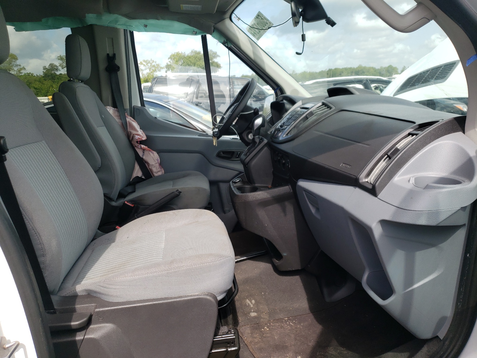 صورة رقم 5 من المزاد - 2017 FORD TRANSIT T- مع VIN 1FBAX2CM6HKA80354