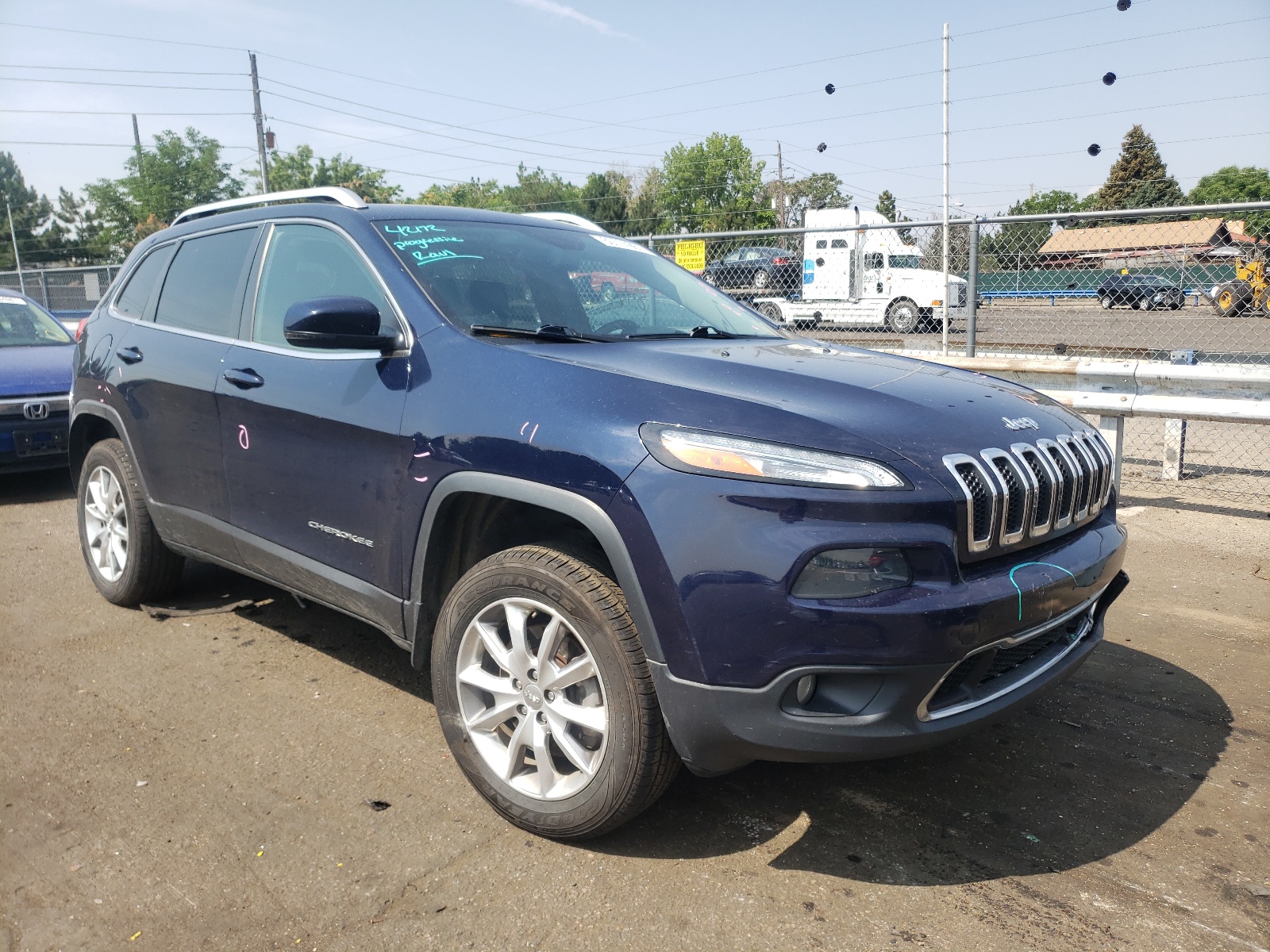 JEEP CHEROKEE L 2014 with VIN 1C4PJMDSXEW130483 - Photo from auction