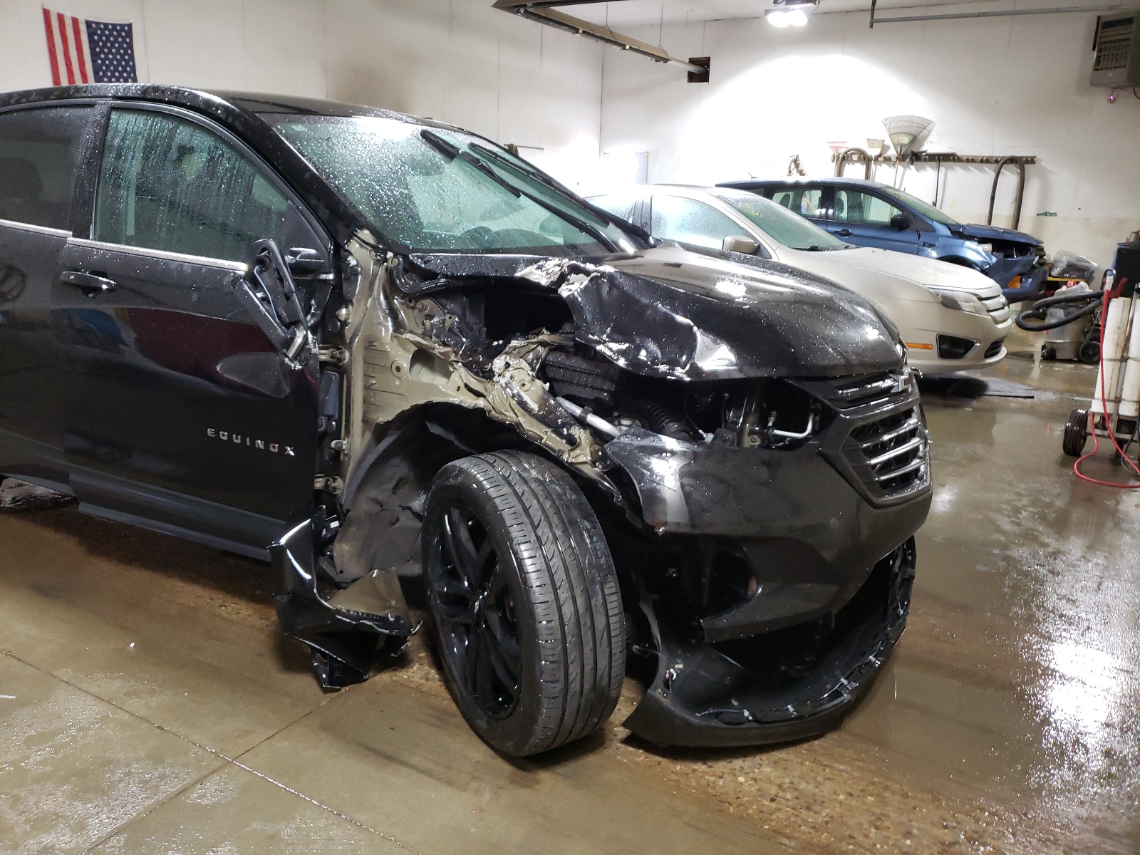 Photo 9 from auction – 2020 CHEVROLET EQUINOX LT with VIN 2GNAXUEV2L6140064
