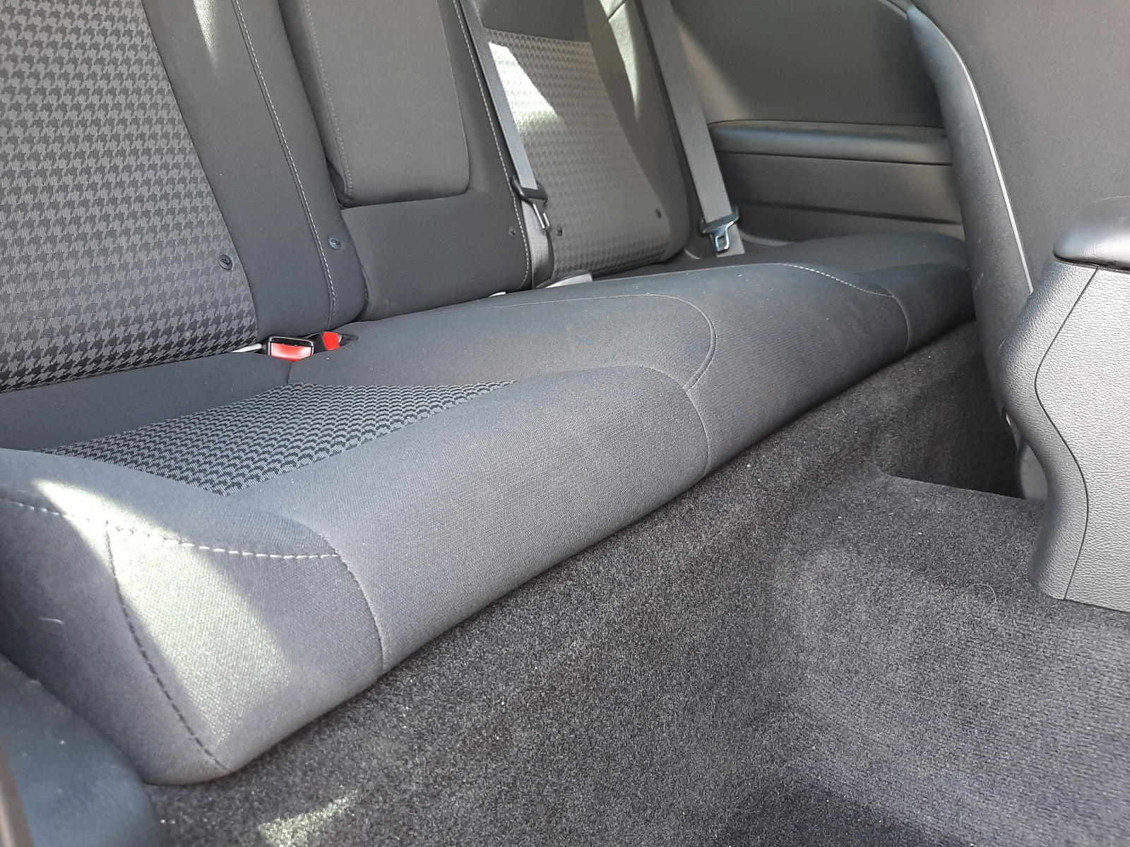 Photo 6 from auction – 2019 DODGE CHALLENGER with VIN 2C3CDZBT5KH521358