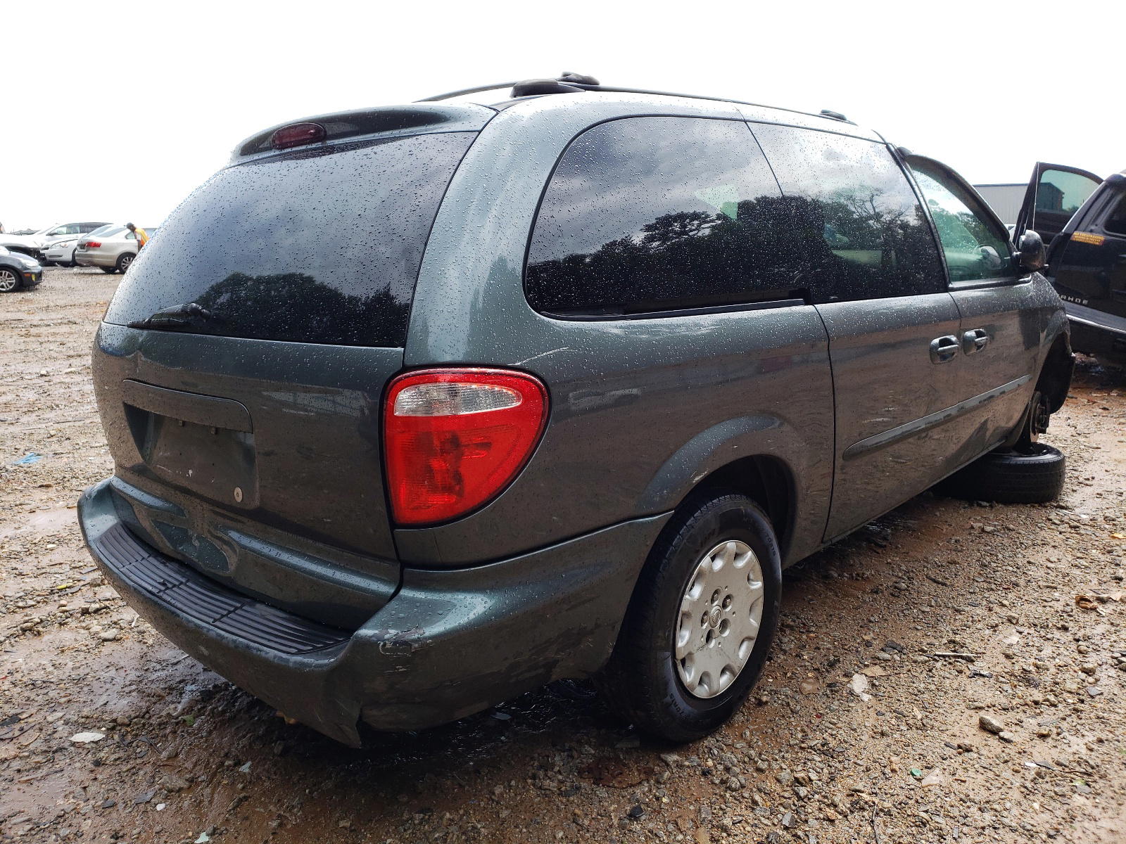 Photo 4 from auction – 2003 DODGE GRAND CARA with VIN 1D4GP44373B308901
