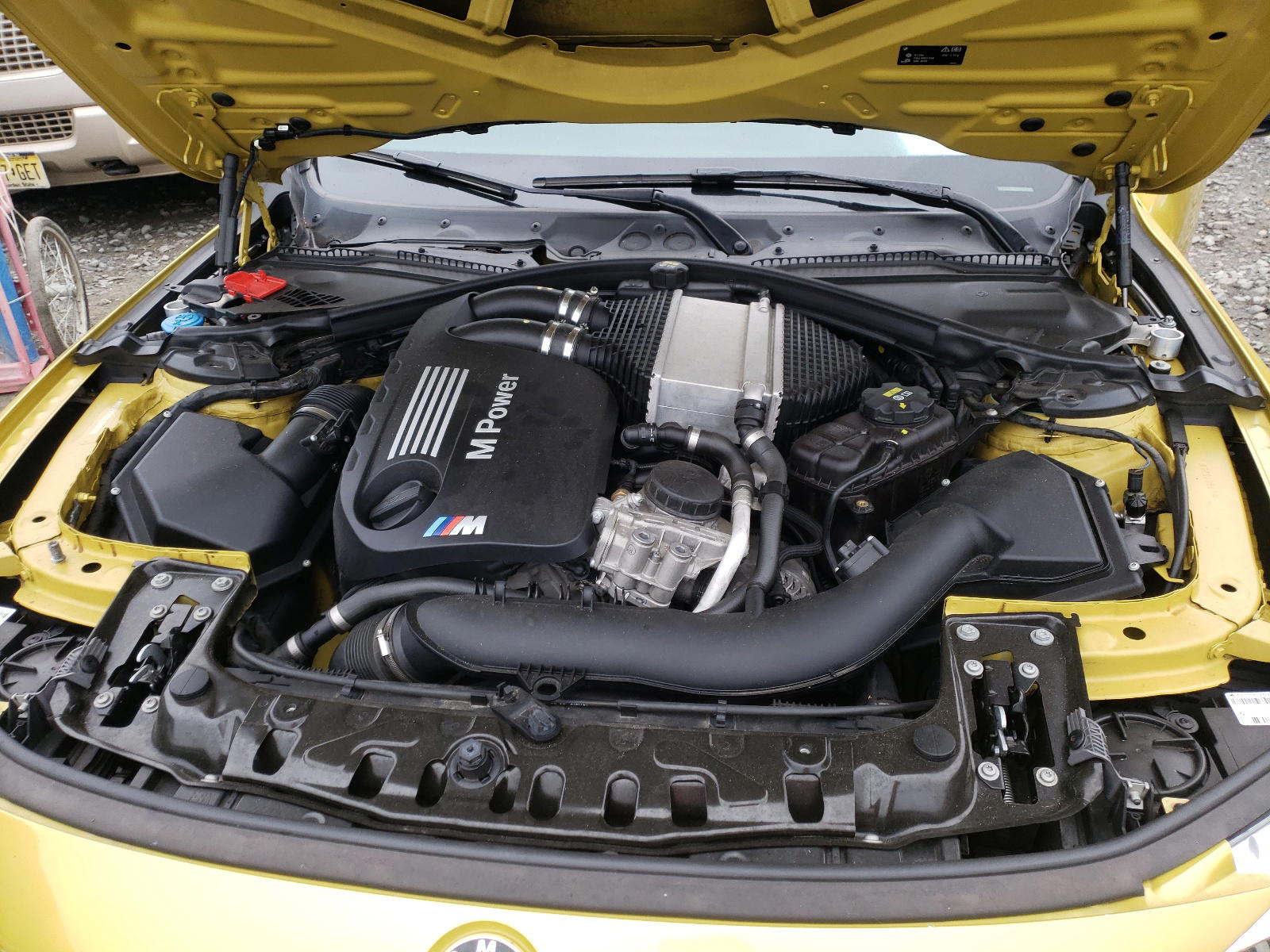 Photo 7 from auction – 2016 BMW M4 with VIN WBS3R9C58GK339076