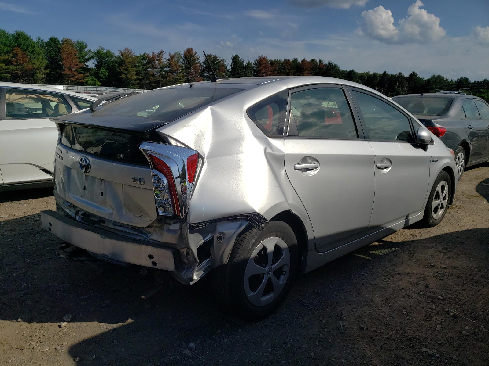 Photo 4 from auction – 2013 TOYOTA PRIUS with VIN JTDKN3DU7D5596841