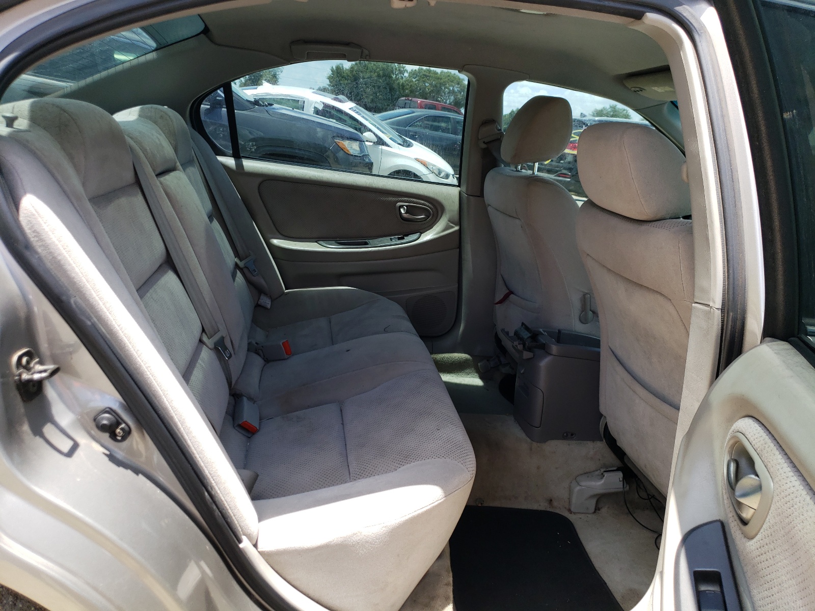 Photo 6 from auction – 2003 NISSAN MAXIMA GLE with VIN JN1DA31D13T518559