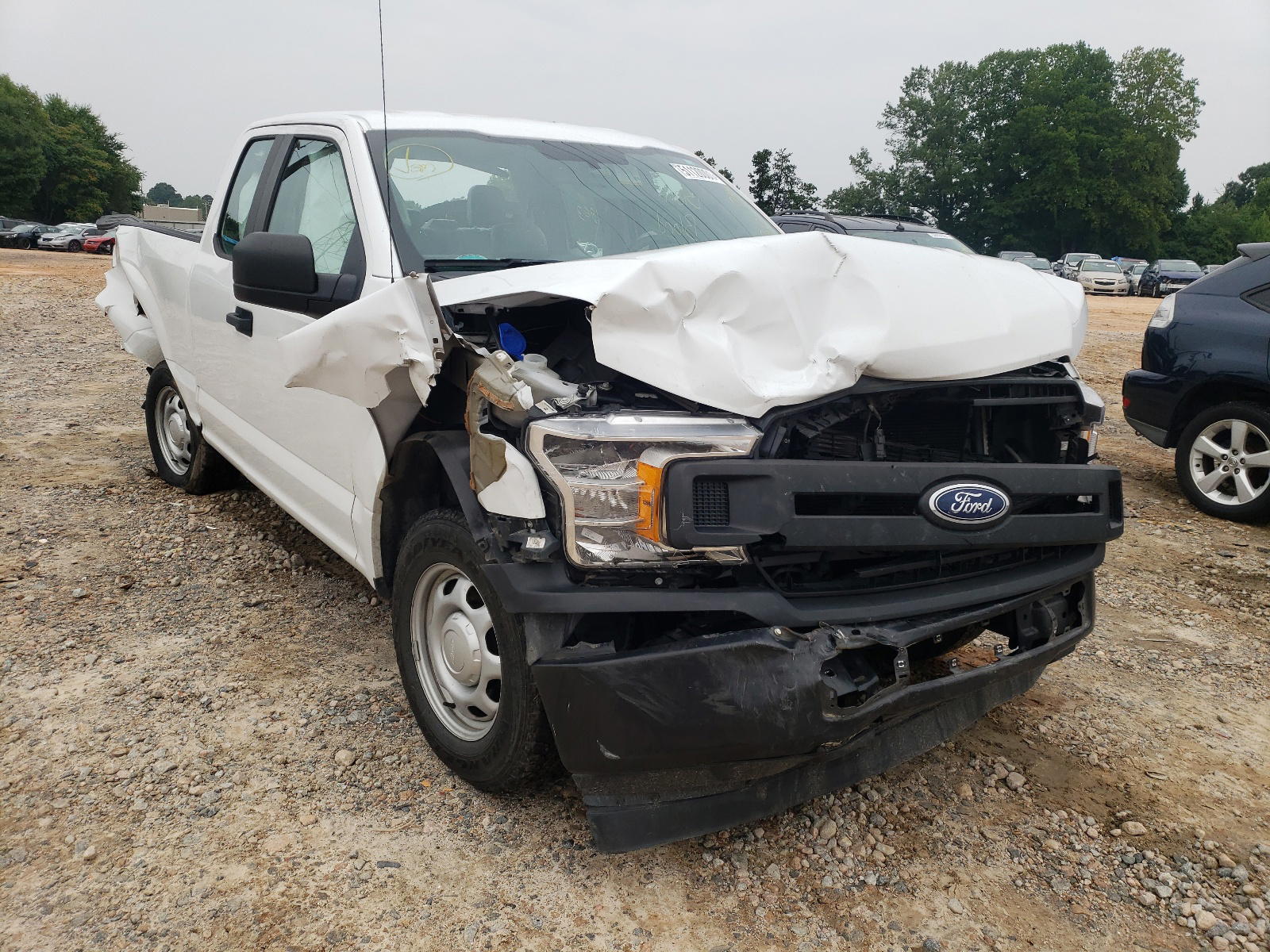 FORD F150 SUPER 2018 with VIN 1FTEX1CB5JFD18246 - Photo from auction