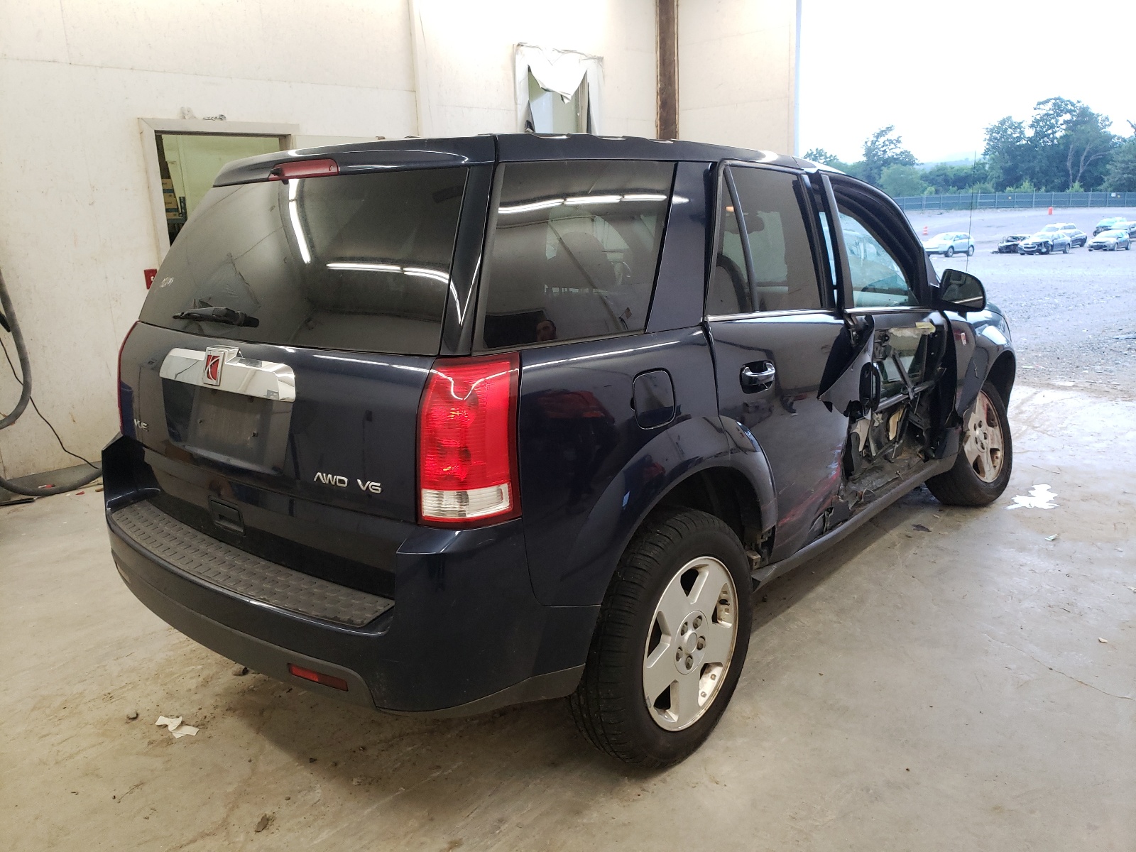 Photo 4 from auction – 2007 SATURN VUE with VIN 5GZCZ63477S857482