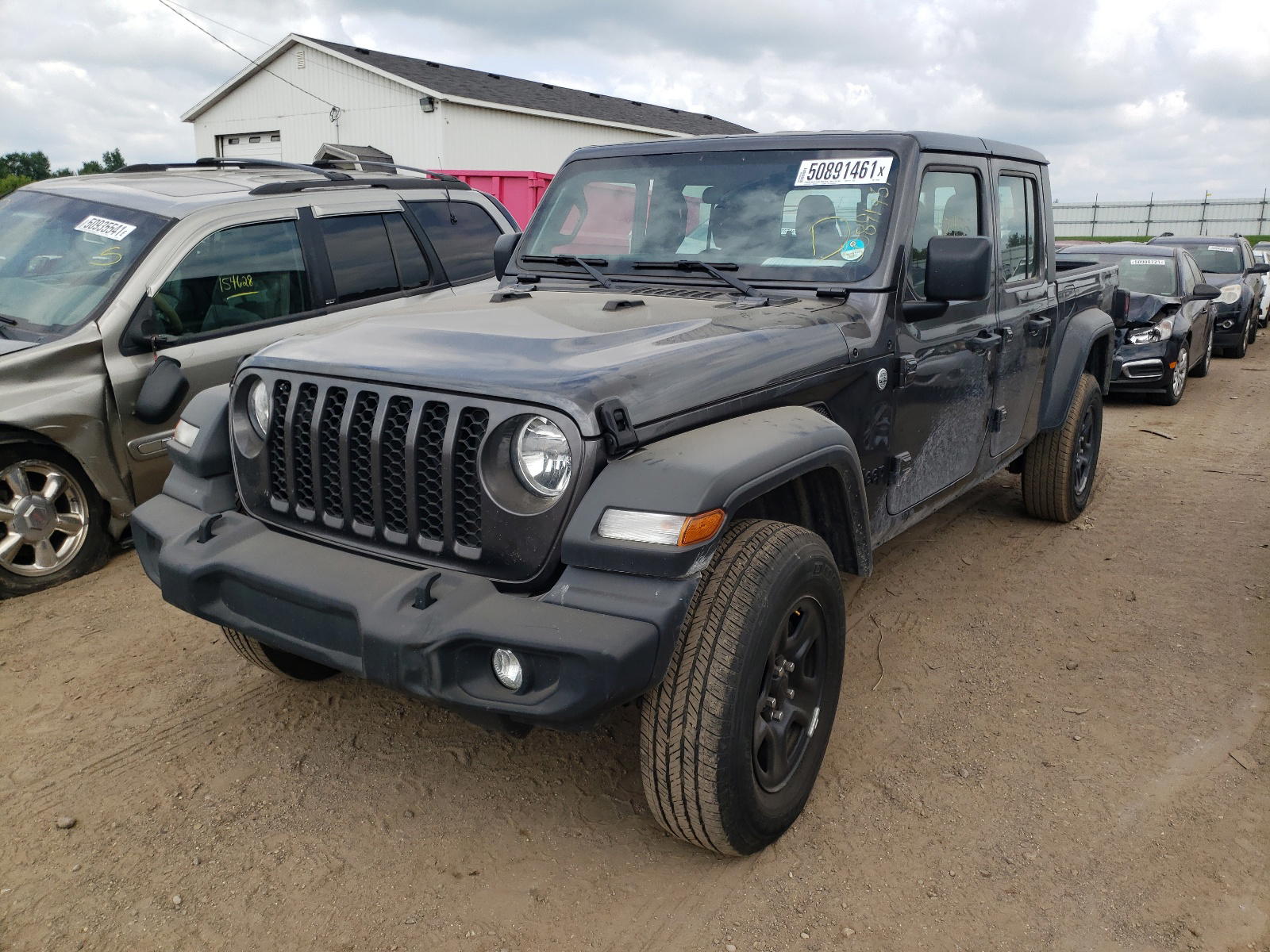 Photo 2 from auction – 2020 JEEP GLADIATOR with VIN 1C6HJTAG9LL191036