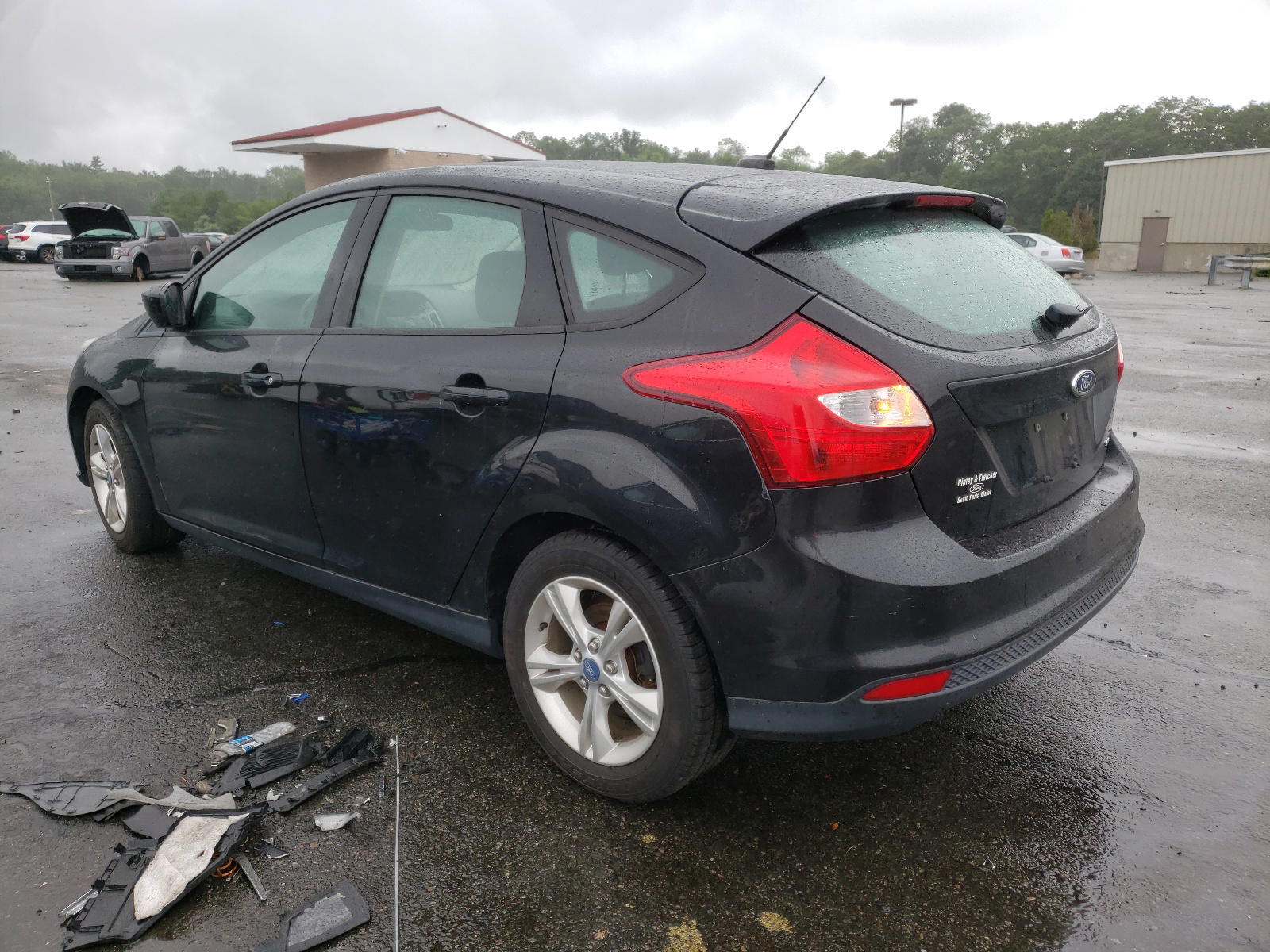 Photo 3 from auction – 2012 FORD FOCUS SE with VIN 1FAHP3K23CL333848