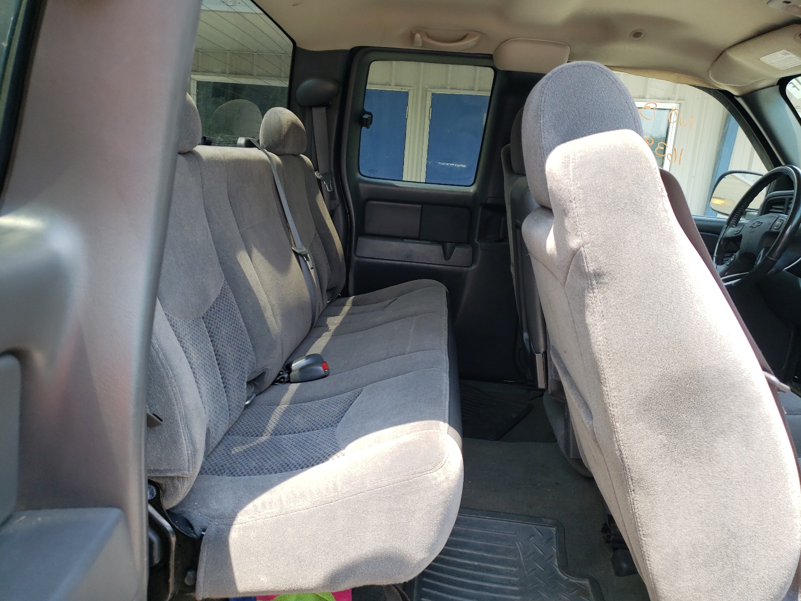 Photo 6 from auction – 2007 CHEVROLET SILVERADO with VIN 1GCEK19Z07Z108874