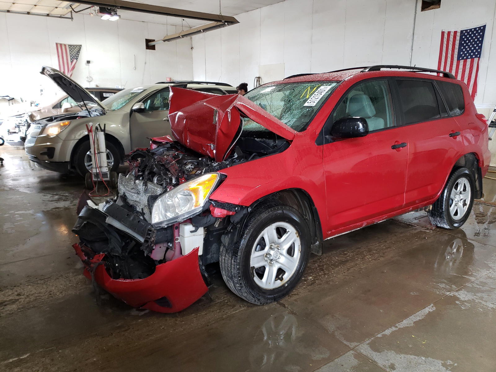 Photo 2 from auction – 2011 TOYOTA RAV4 with VIN 2T3BF4DV5BW159020