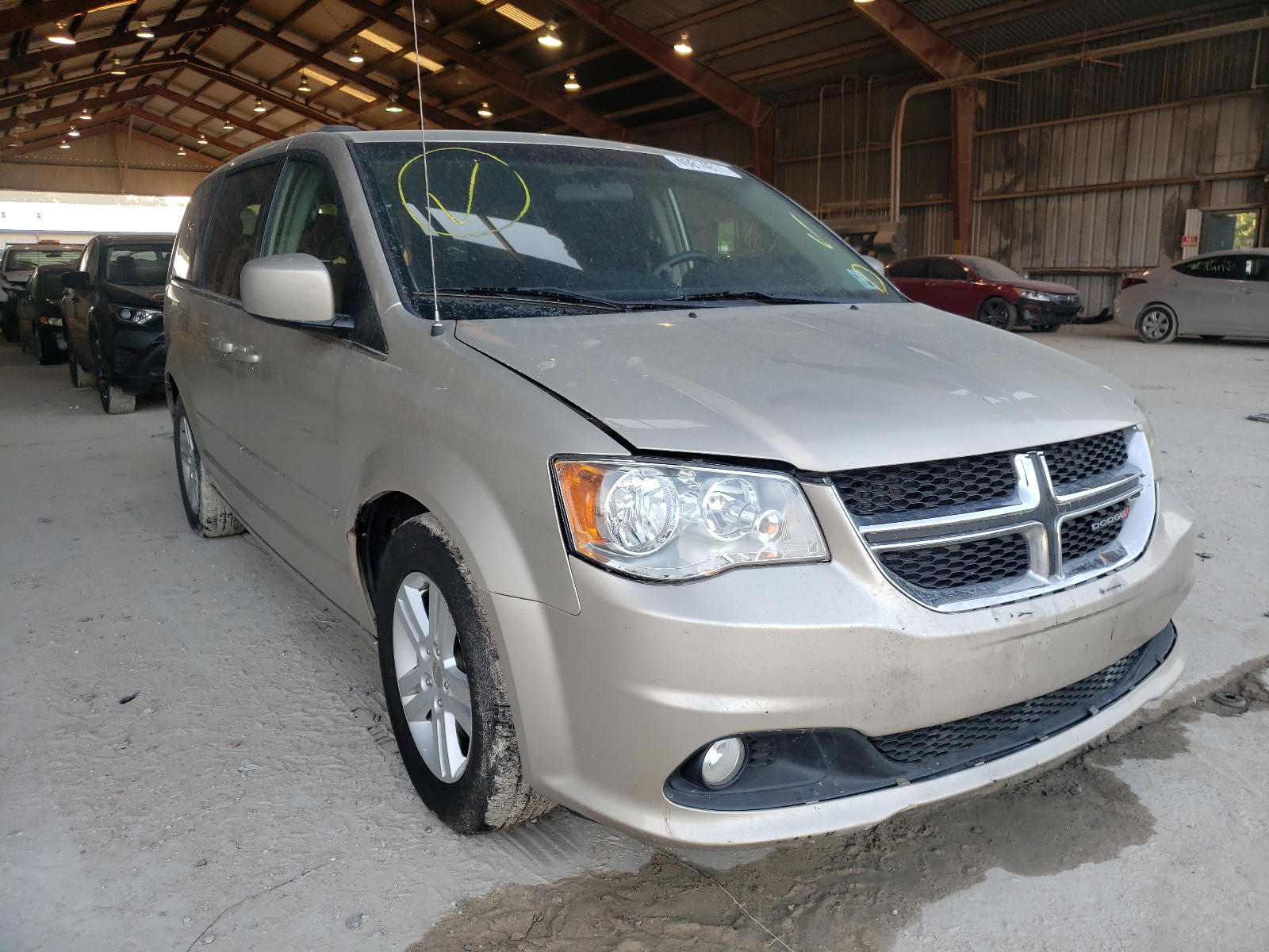 DODGE CARAVAN 2012 with VIN 2C4RDGDG2CR389665 - Photo from auction