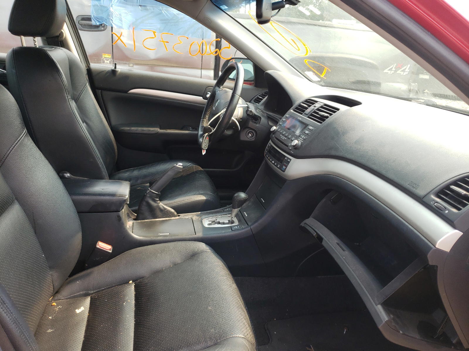 Photo 5 from auction – 2007 ACURA TSX with VIN JH4CL96827C014902